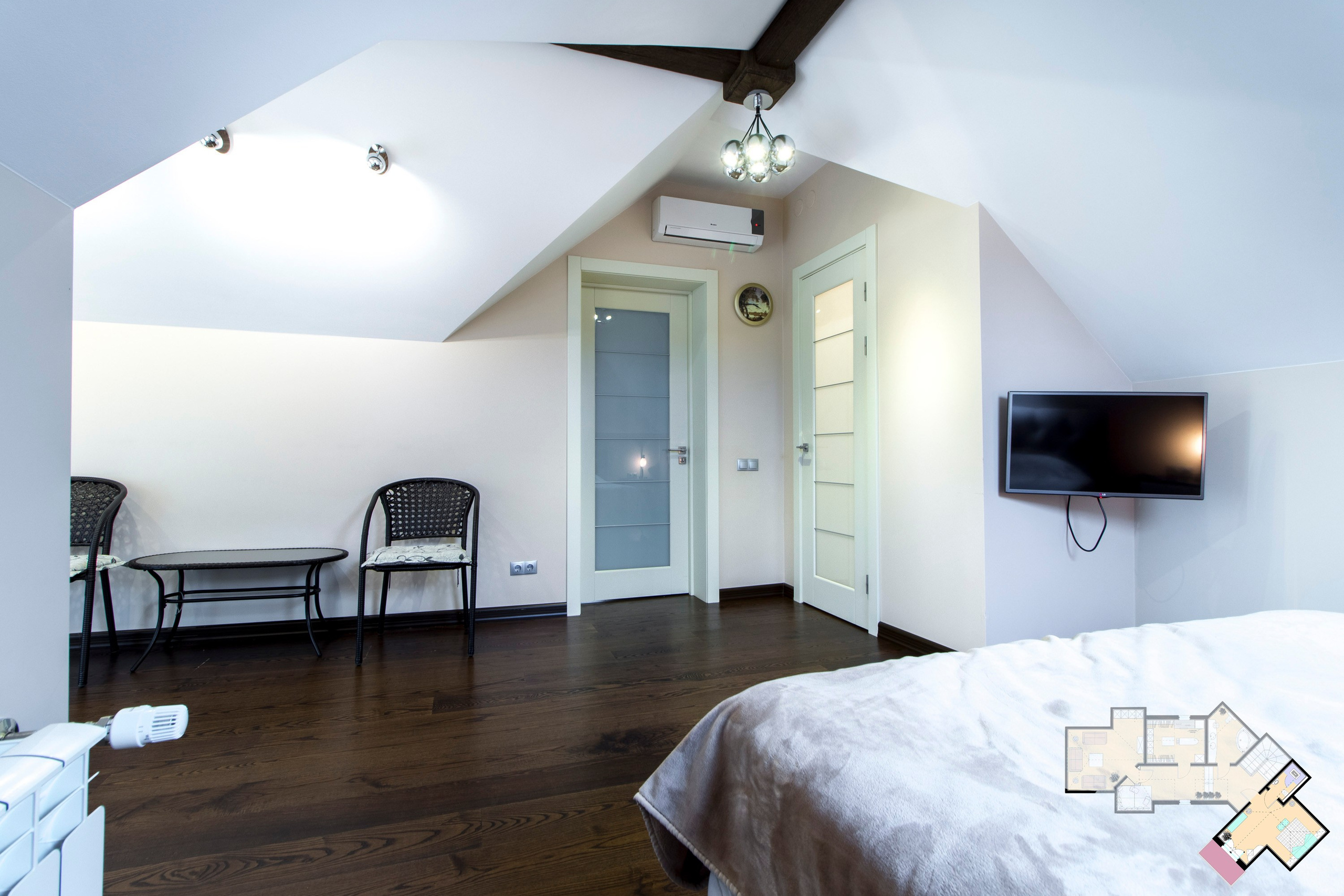 Дом 231 м² в КП «Американская деревня» Всеволожский район ЛО. Агентская интерьерная фотосъемка