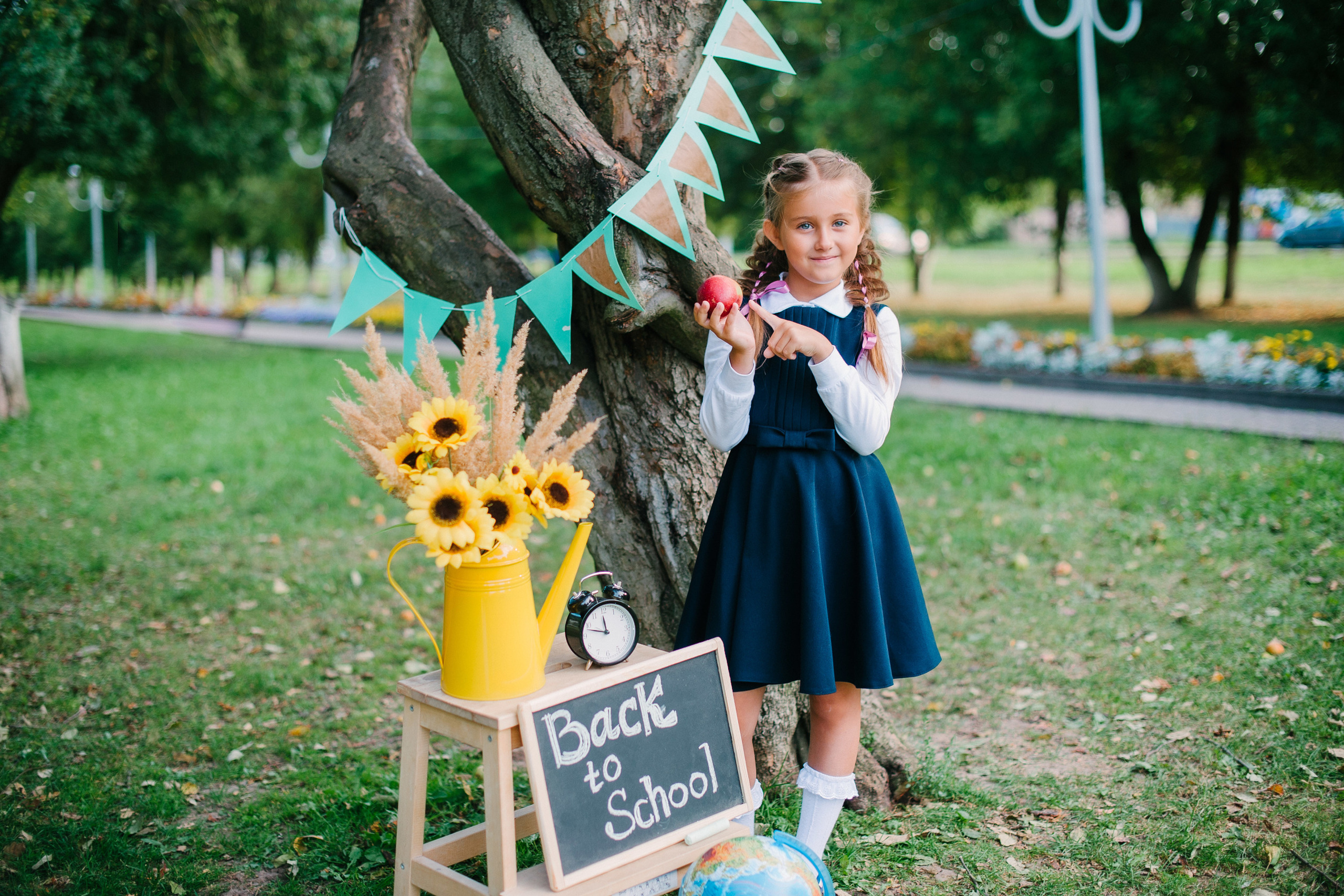 Фотосессия с фотозоной для школ