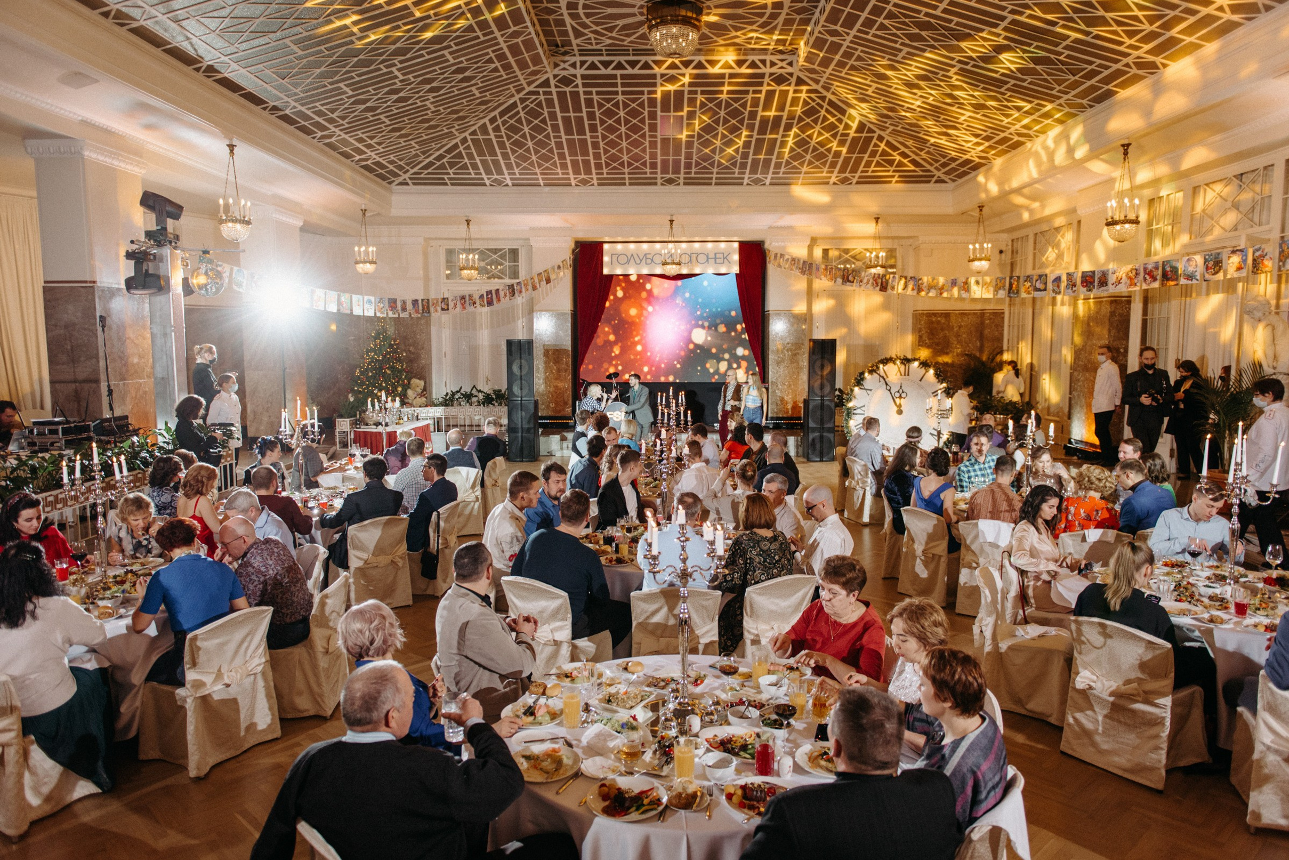 НОВОГОДНИЙ КОРПОРАТИВ В ГОСТИНИЦЕ АСТОРИЯ