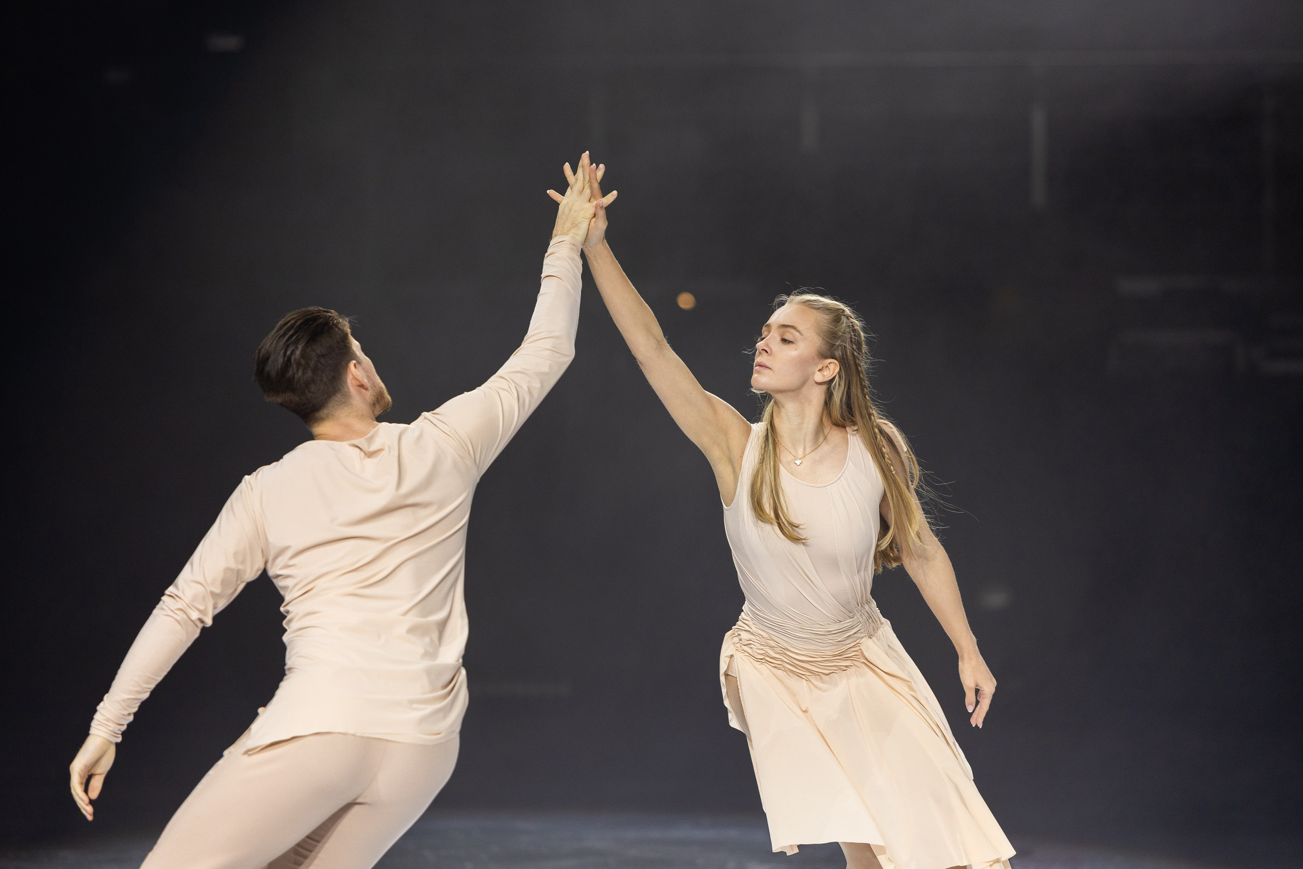 Ледовое шоу Ильи Авербуха 30.03.2024. Профессиональный интерьерный и репортажный фотограф Минск и РБ. Максим Орлов