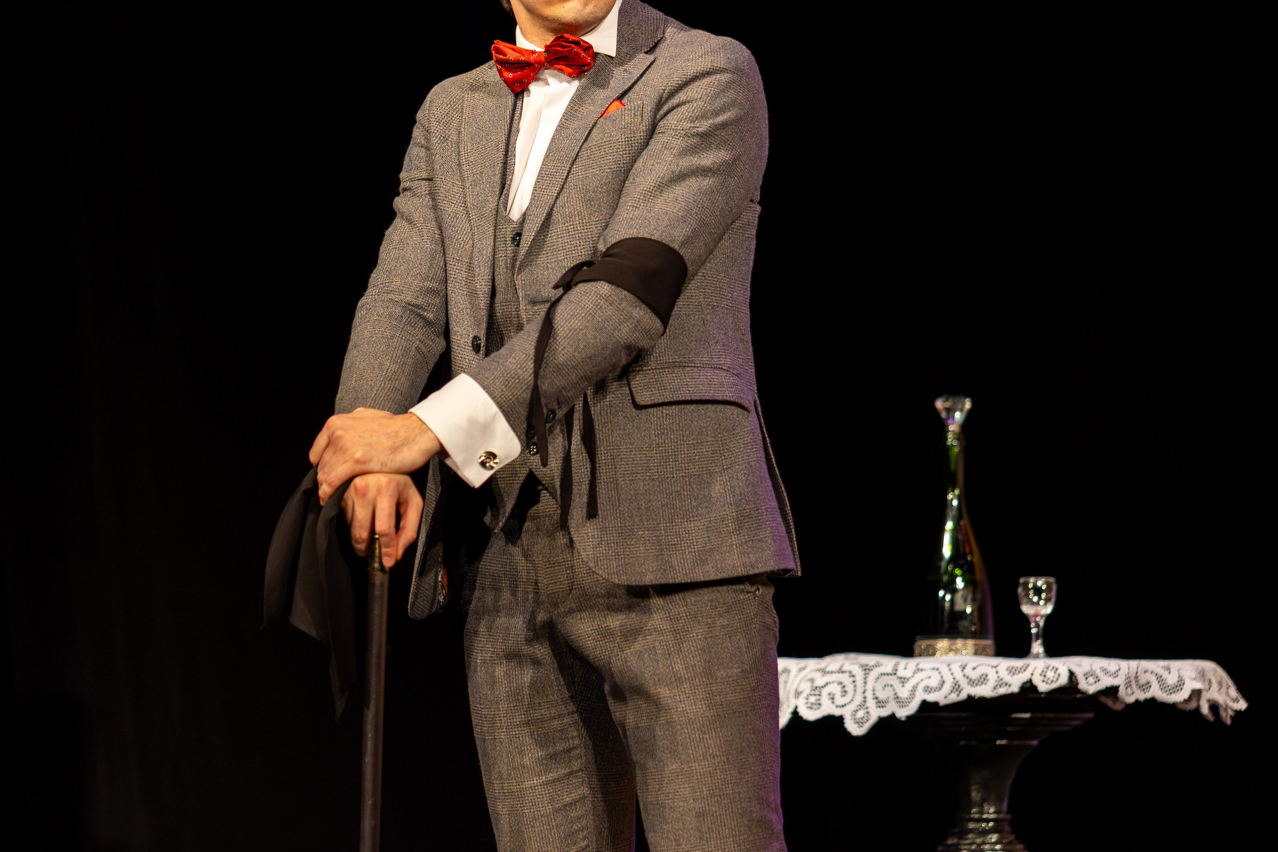 Новый театр «Как важно быть серьезным». Профессиональный интерьерный и репортажный фотограф Минск и РБ. Максим Орлов