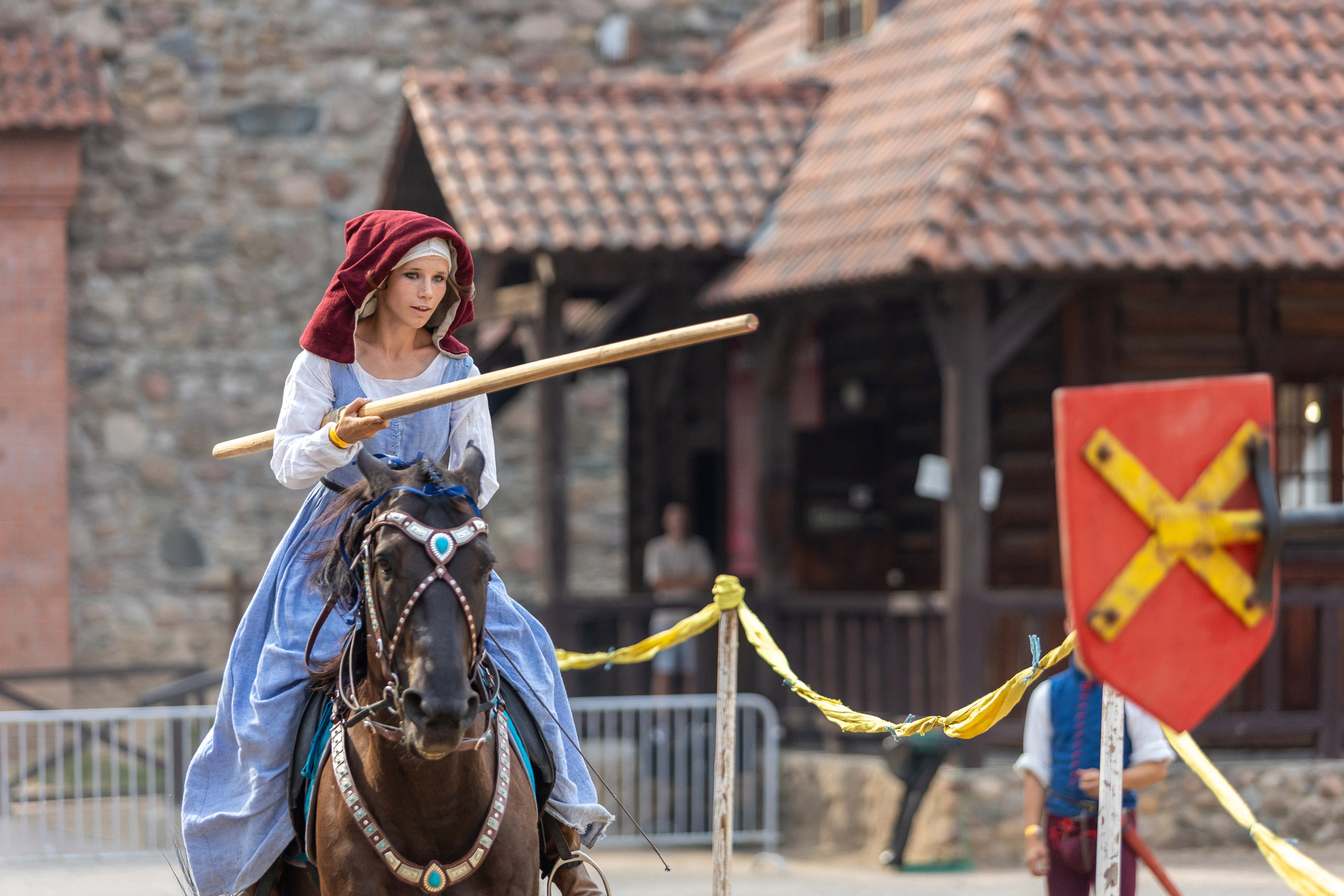 Выступление «Золотой шпоры» на празднике города Лиды. Профессиональный интерьерный и репортажный фотограф Минск и РБ. Максим Орлов