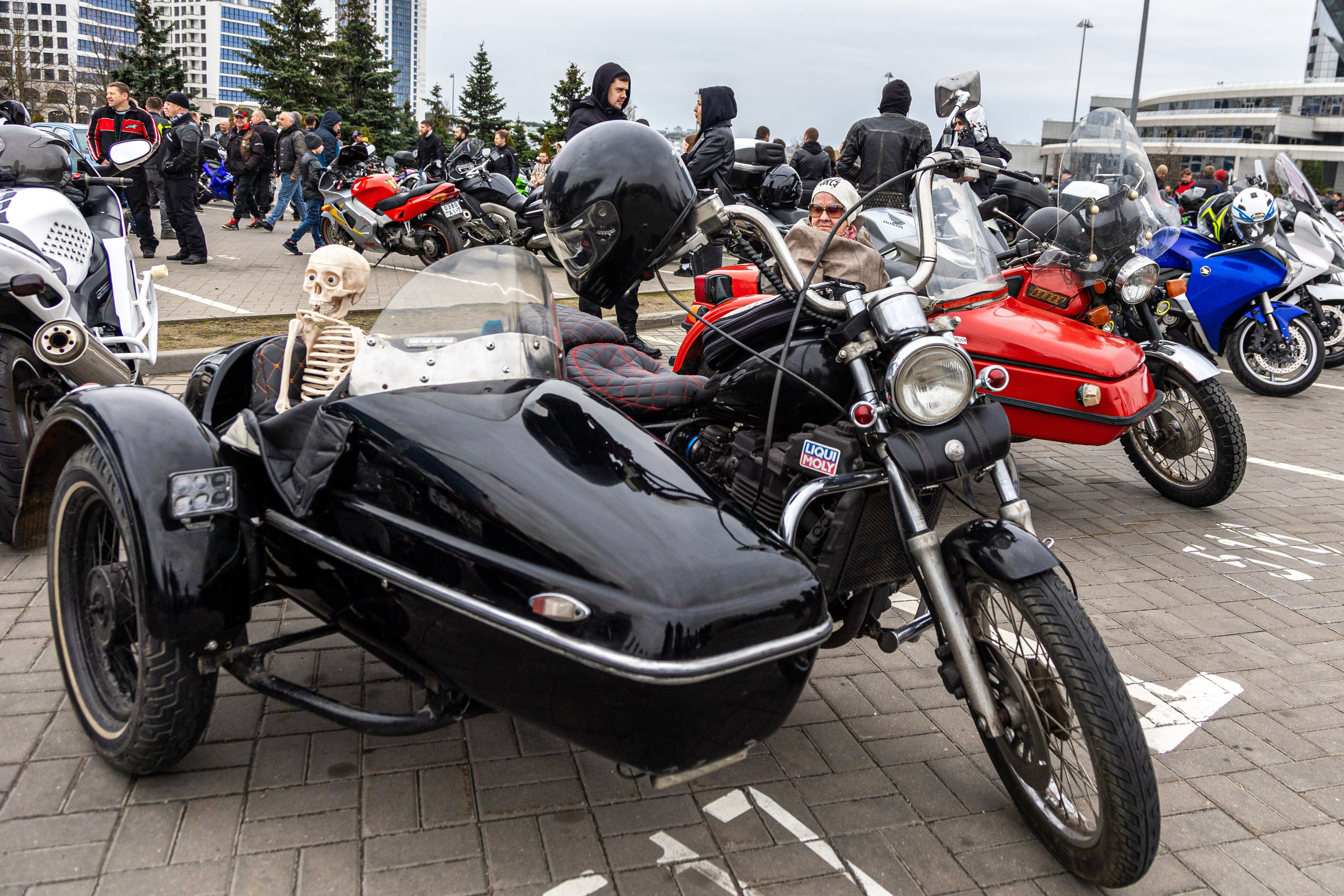 Открытие мотосезона 2023. Профессиональный интерьерный и репортажный фотограф Минск и РБ. Максим Орлов