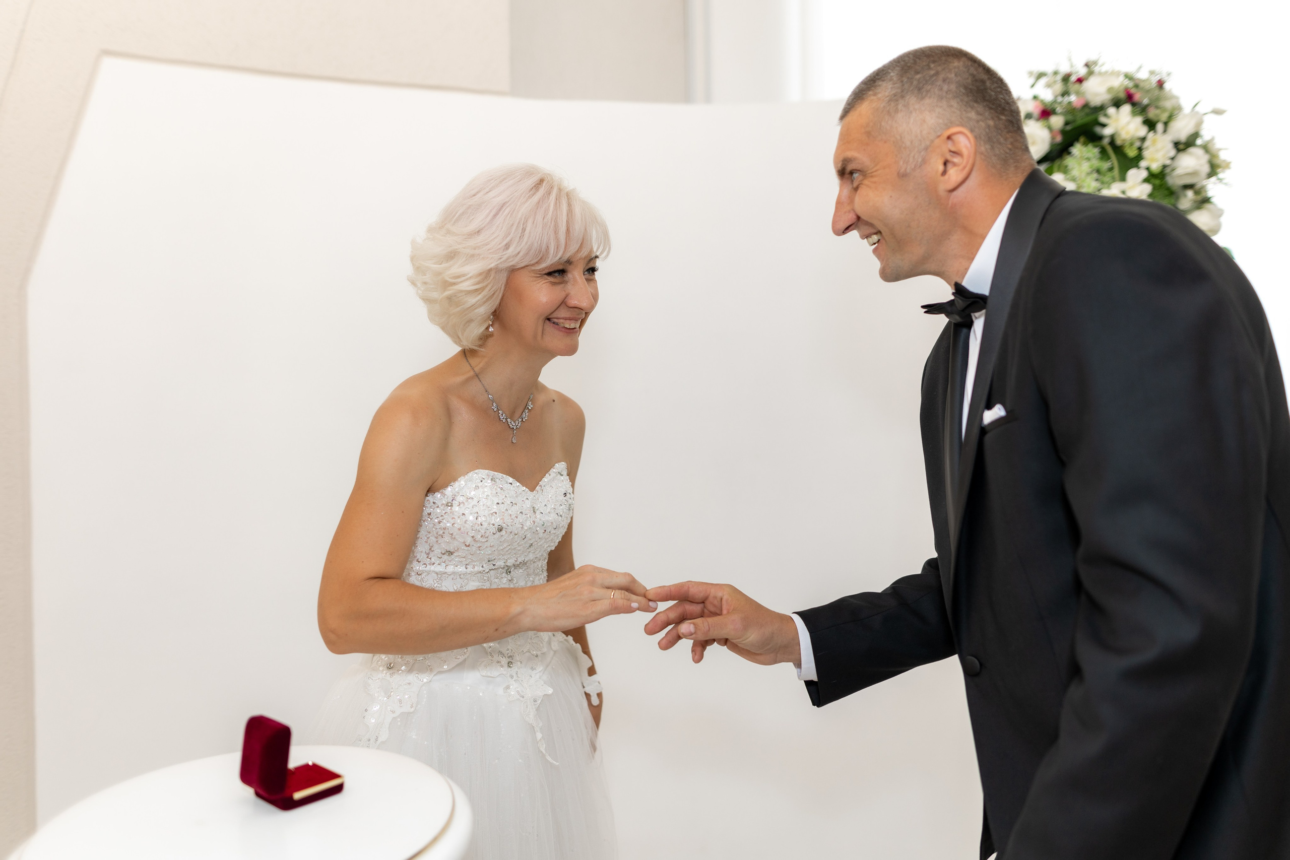 Свадебная фотосессия Андрея и Елены. Профессиональный интерьерный и репортажный фотограф Минск и РБ. Максим Орлов