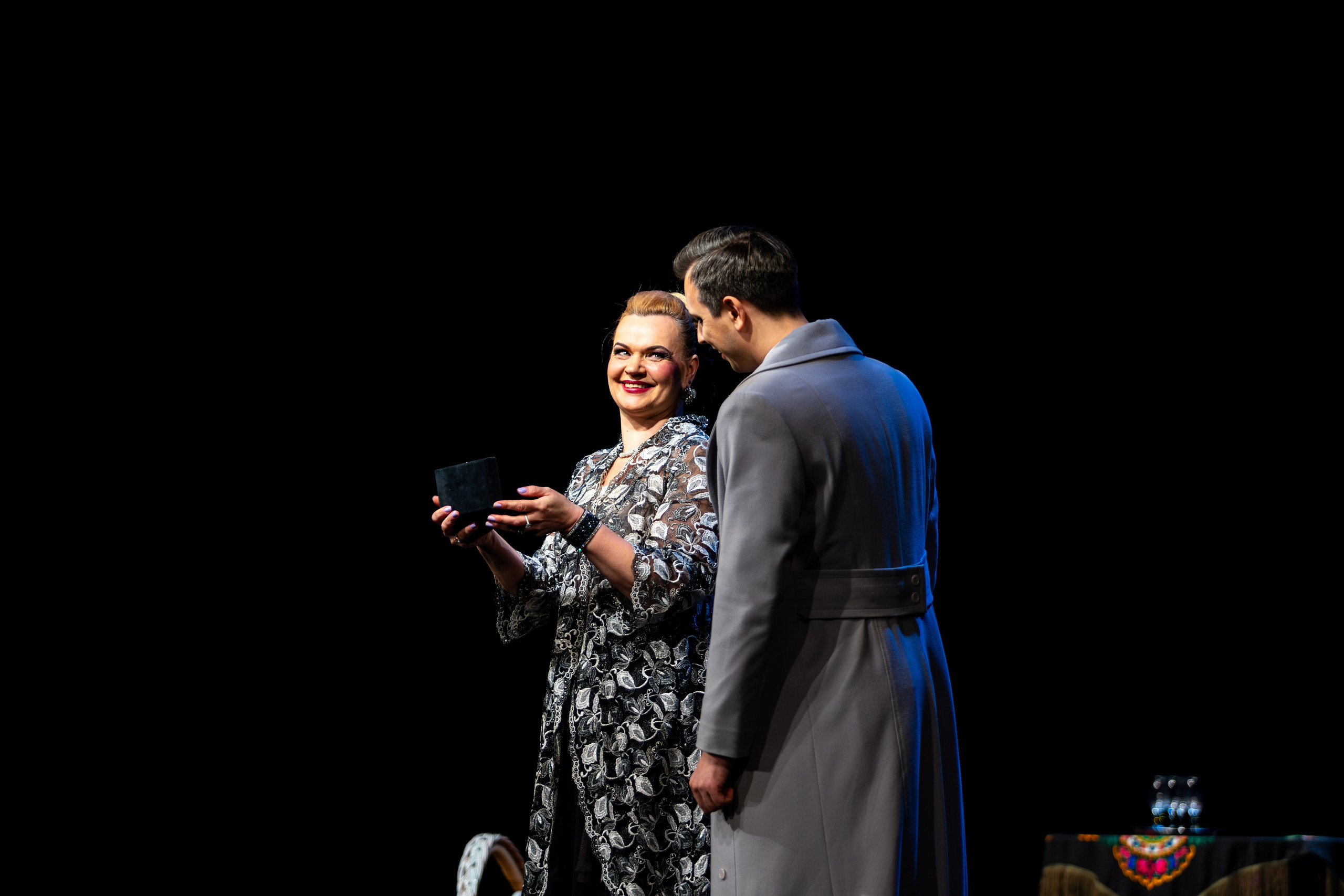 Новый театр «Я вещь». Профессиональный интерьерный и репортажный фотограф Минск и РБ. Максим Орлов