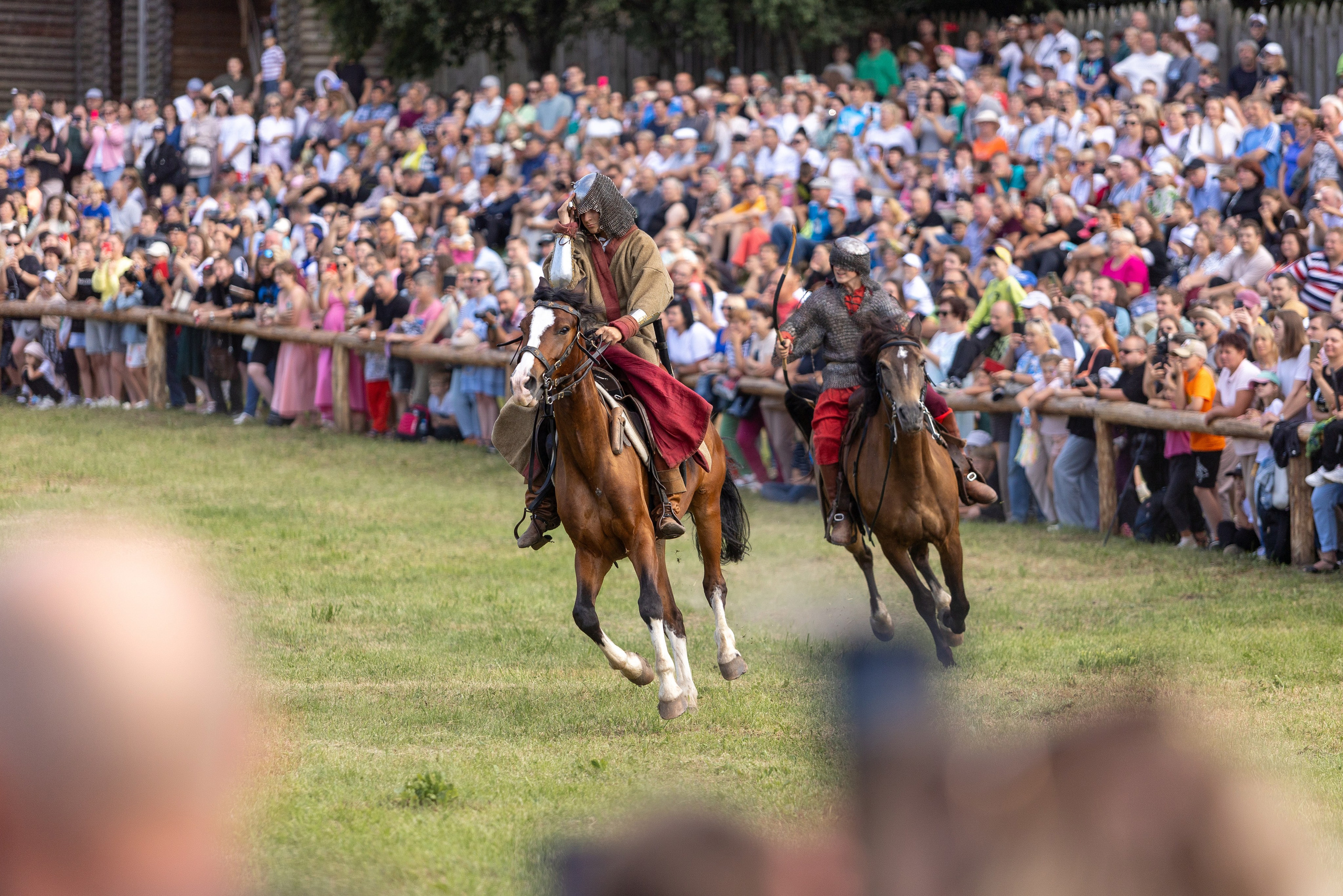 Рыцарский фест. Мстиславль. Профессиональный интерьерный и репортажный фотограф Минск и РБ. Максим Орлов