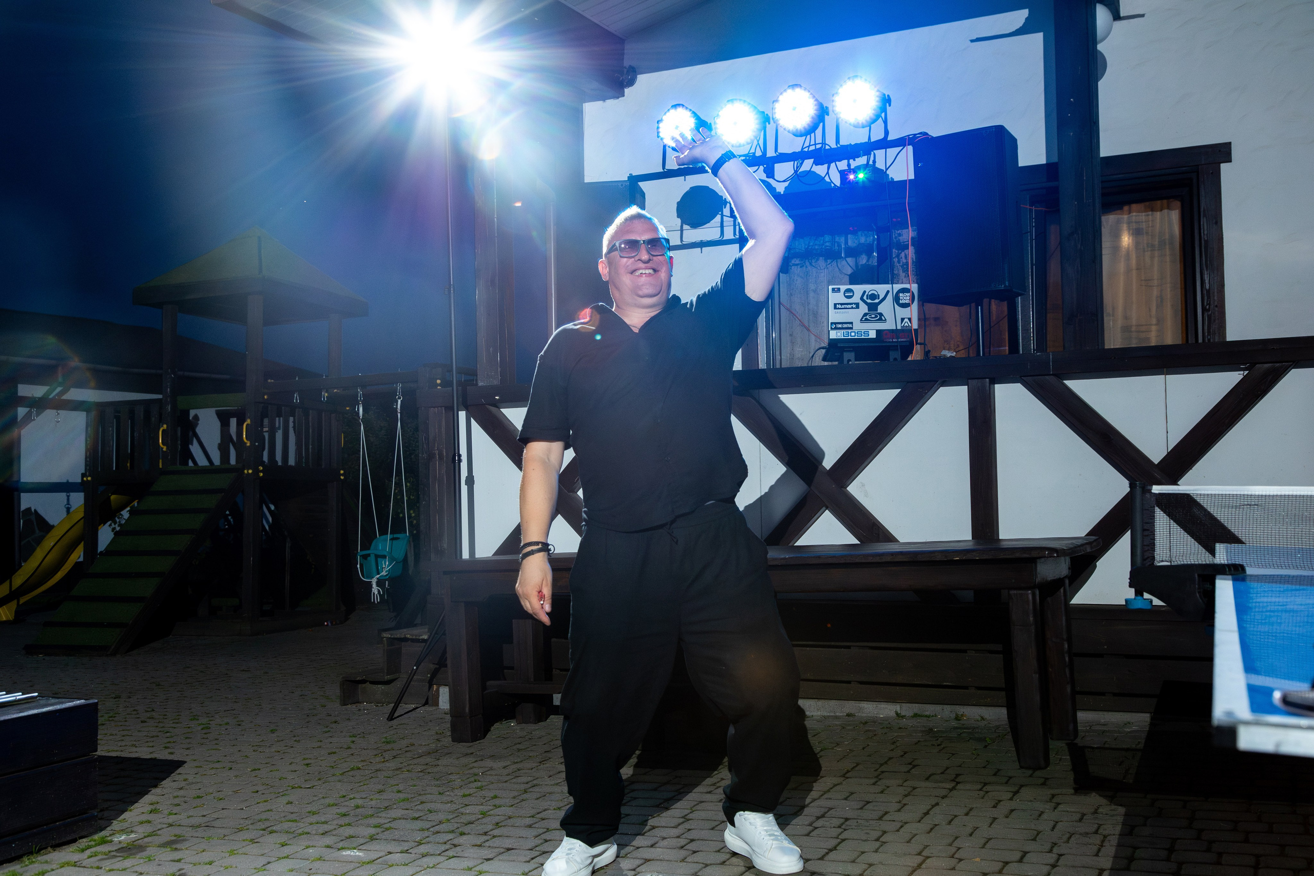 Свадебная фотосессия Дениса и Юли. Профессиональный интерьерный и репортажный фотограф Минск и РБ. Максим Орлов