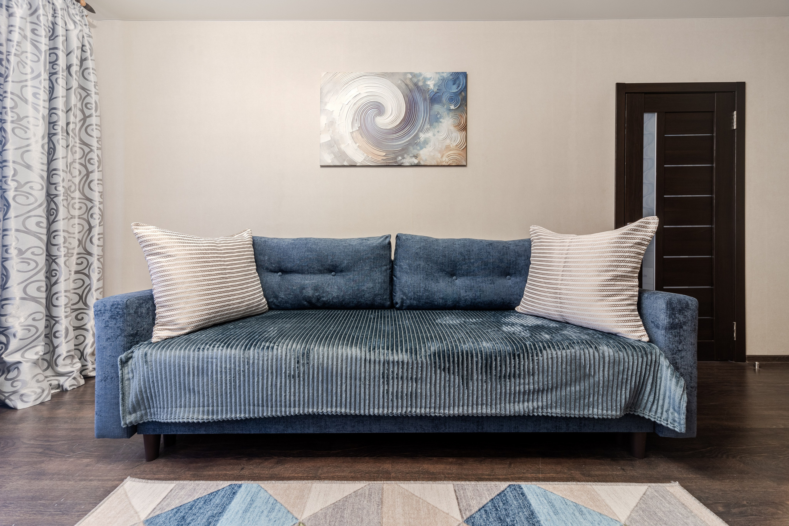 Пр. Независимости 52. Профессиональный интерьерный и репортажный фотограф Минск и РБ. Максим Орлов