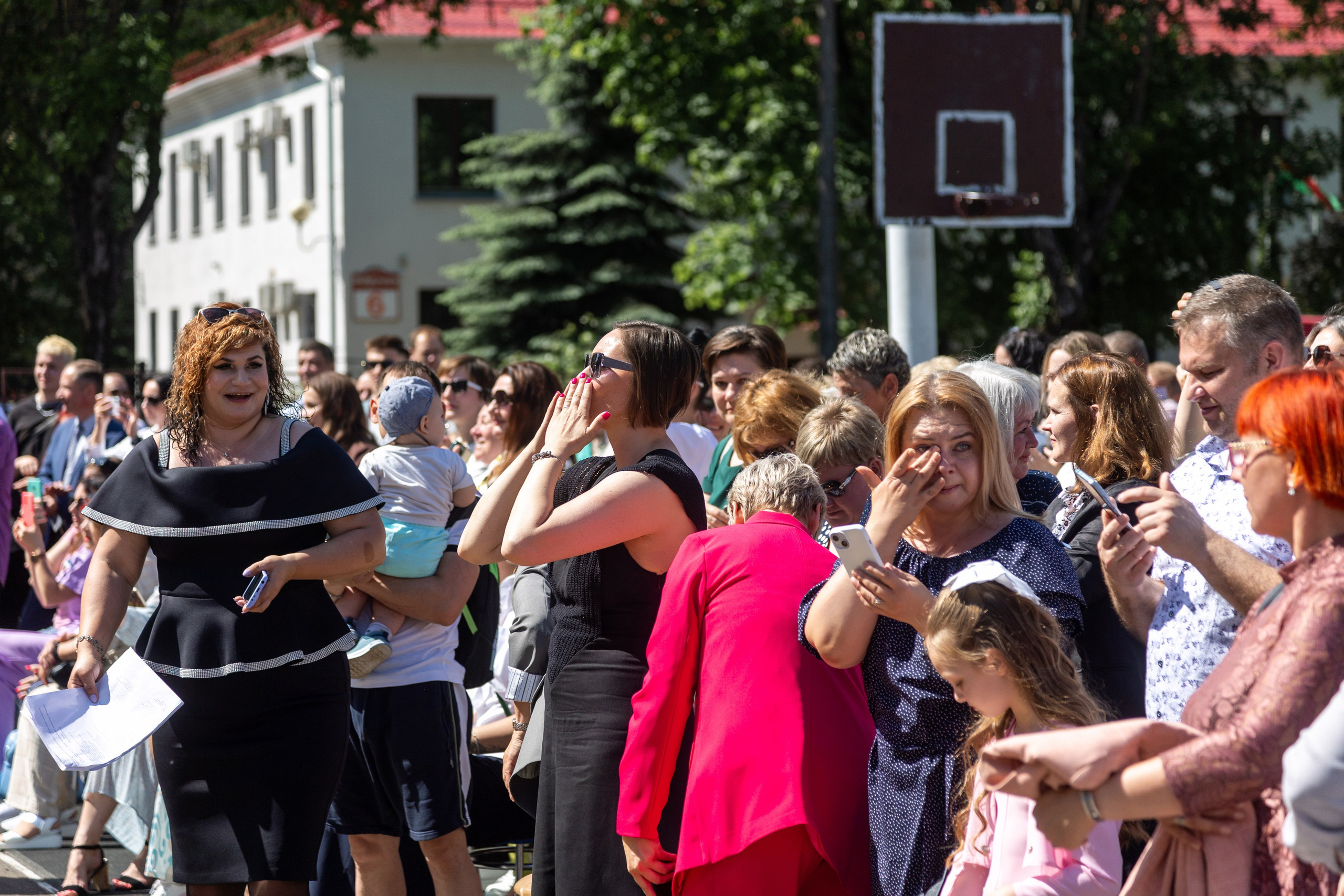Школа 47. Последний звонок. Профессиональный интерьерный и репортажный фотограф Минск и РБ. Максим Орлов