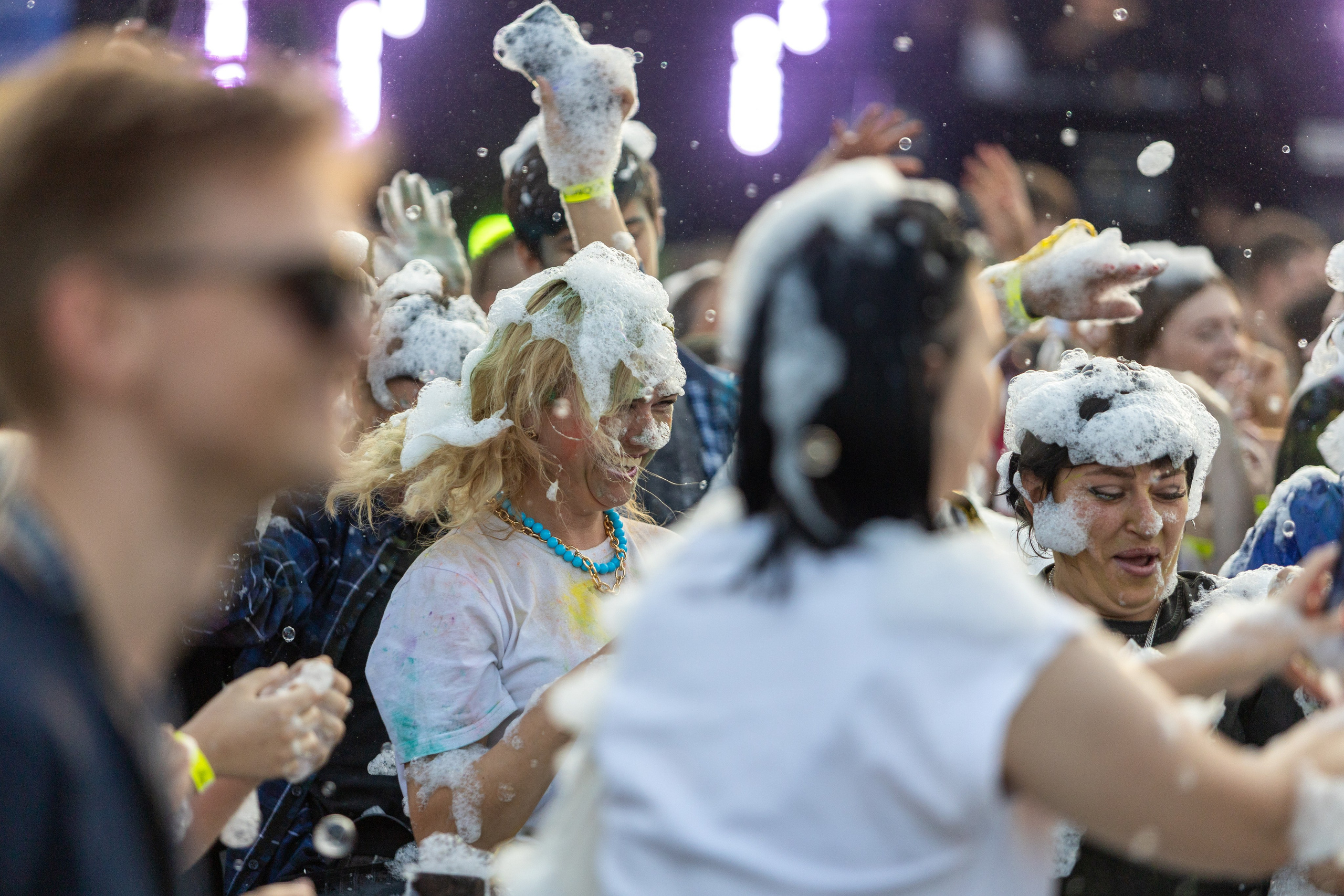 Дискохит. Профессиональный интерьерный и репортажный фотограф Минск и РБ. Максим Орлов