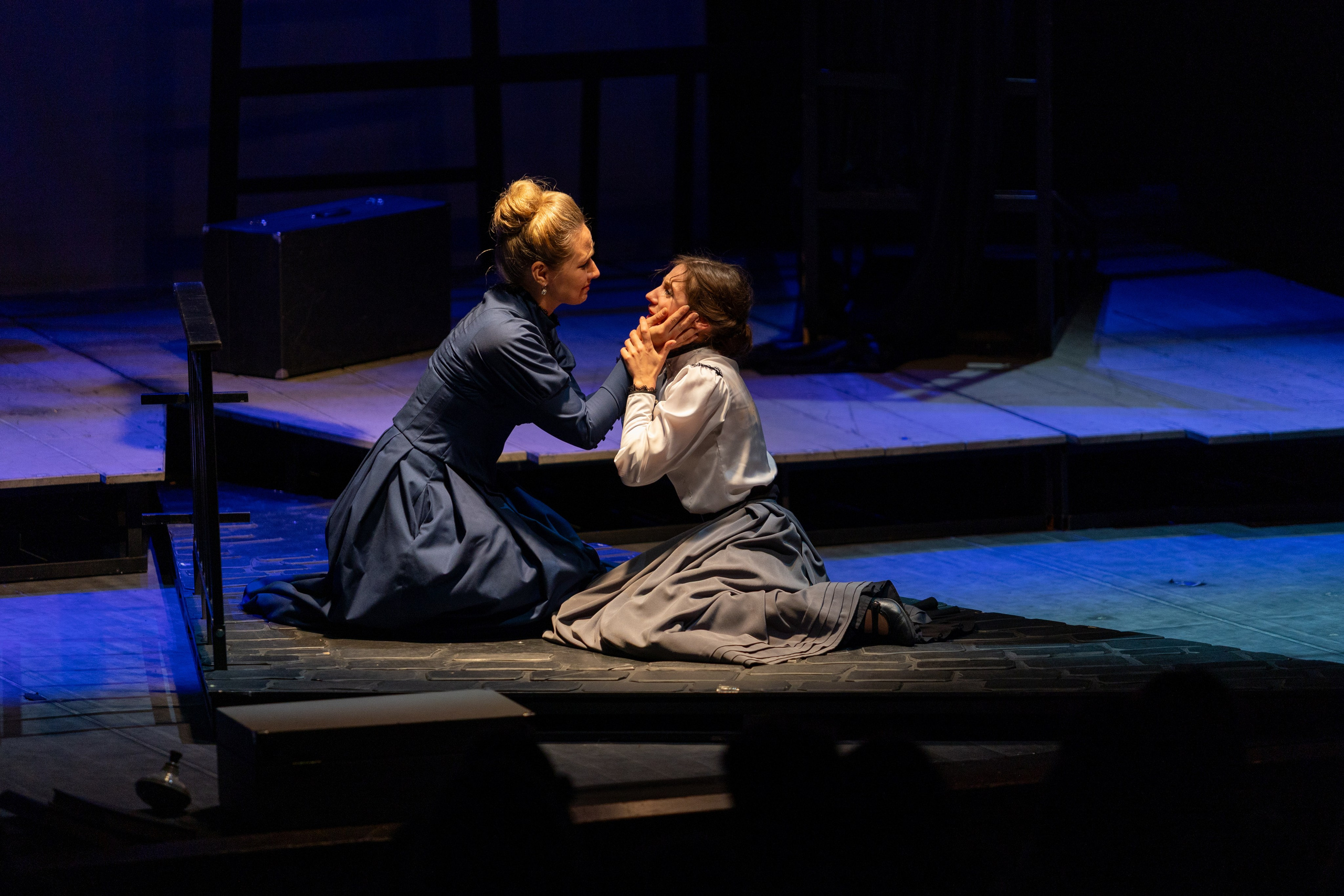 Театр белорусской армии «Три сестры». Профессиональный интерьерный и репортажный фотограф Минск и РБ. Максим Орлов