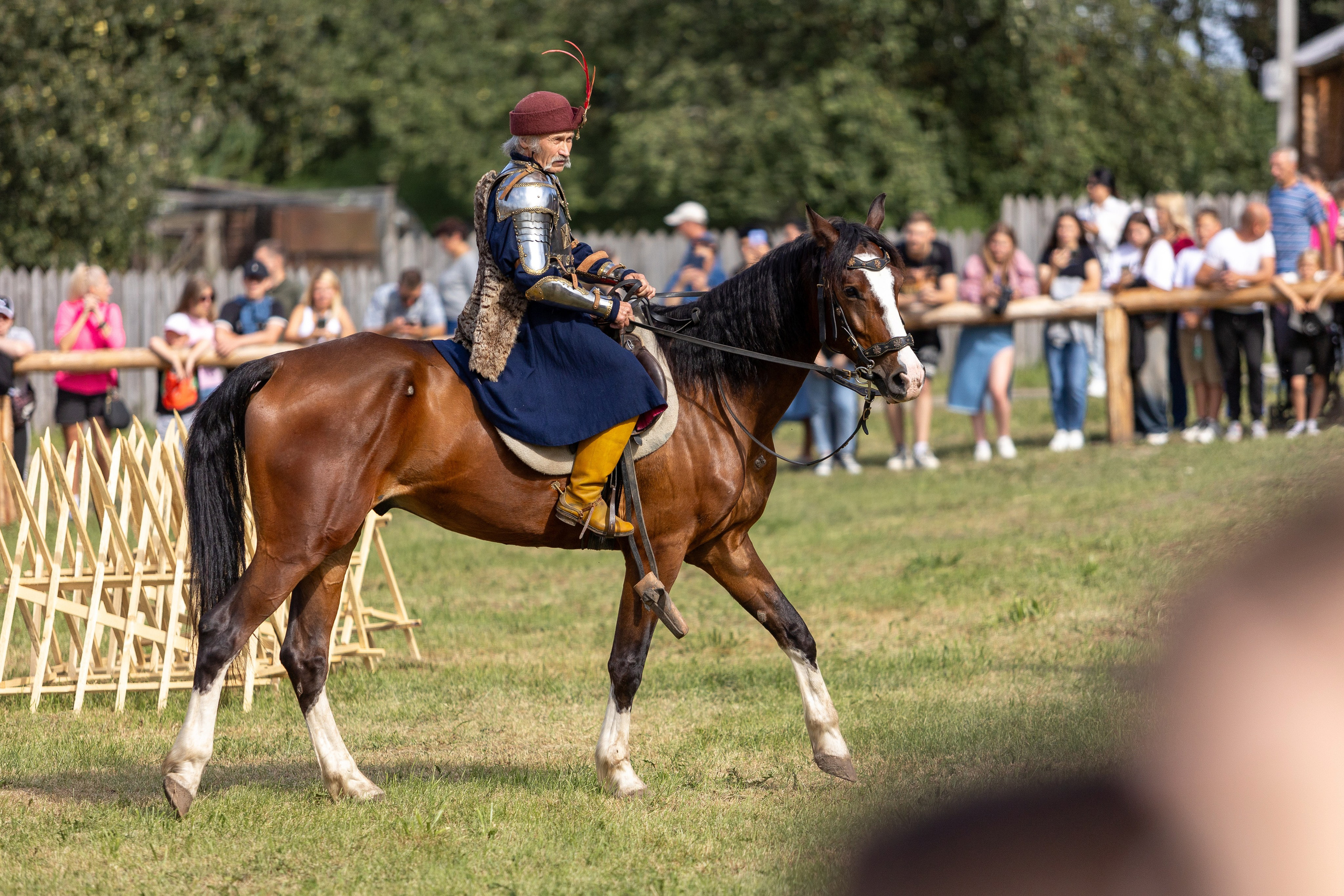 Рыцарский фест. Мстиславль. Профессиональный интерьерный и репортажный фотограф Минск и РБ. Максим Орлов