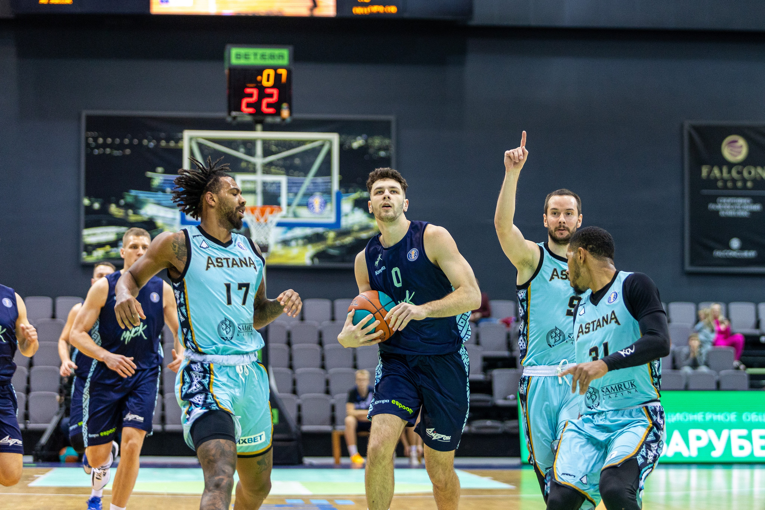 Спортивный фотограф. Минск и РБ. Профессиональный интерьерный и репортажный фотограф Минск и РБ. Максим Орлов