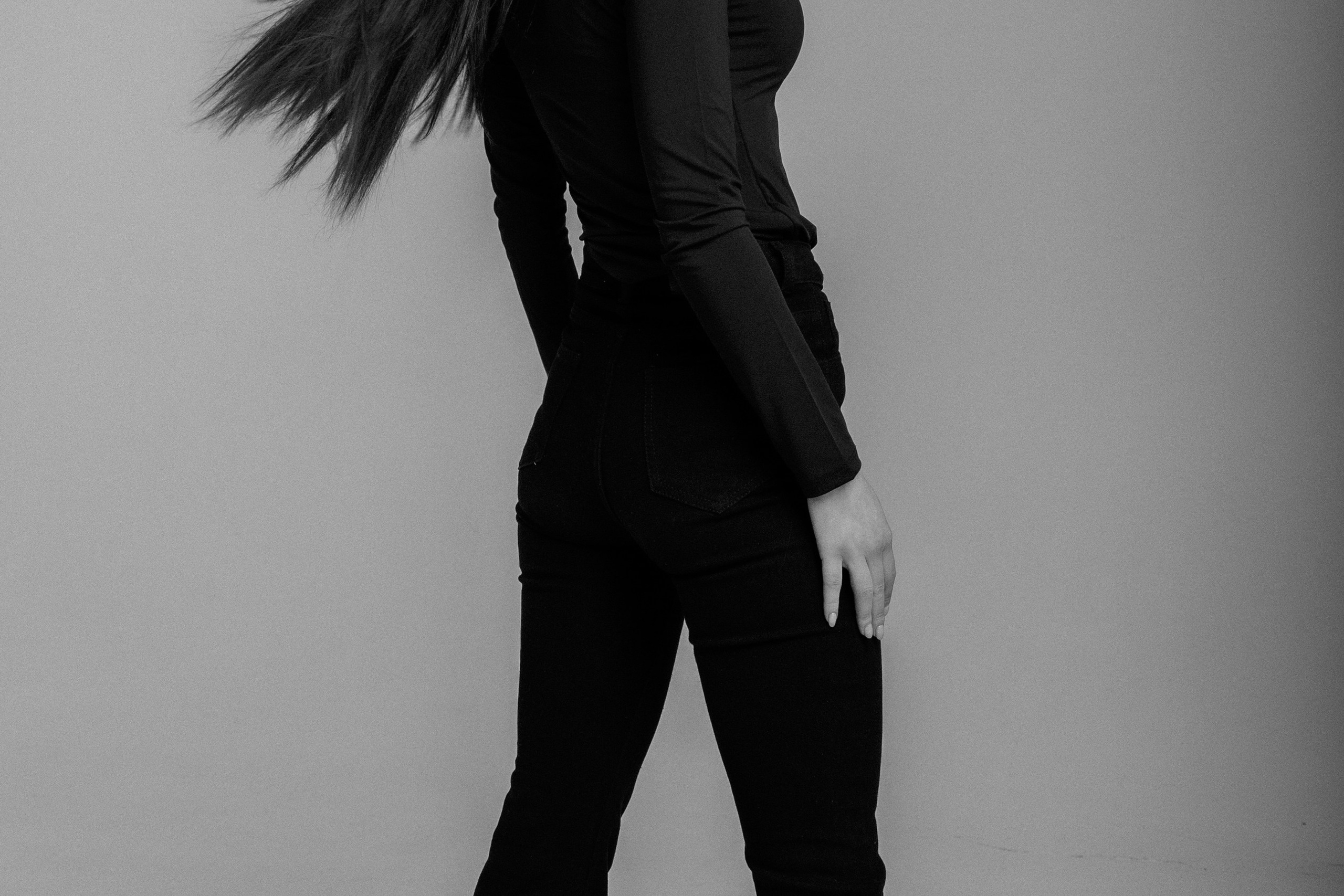 Настя (студийная на циклораме). Профессиональный интерьерный и репортажный фотограф Минск и РБ. Максим Орлов