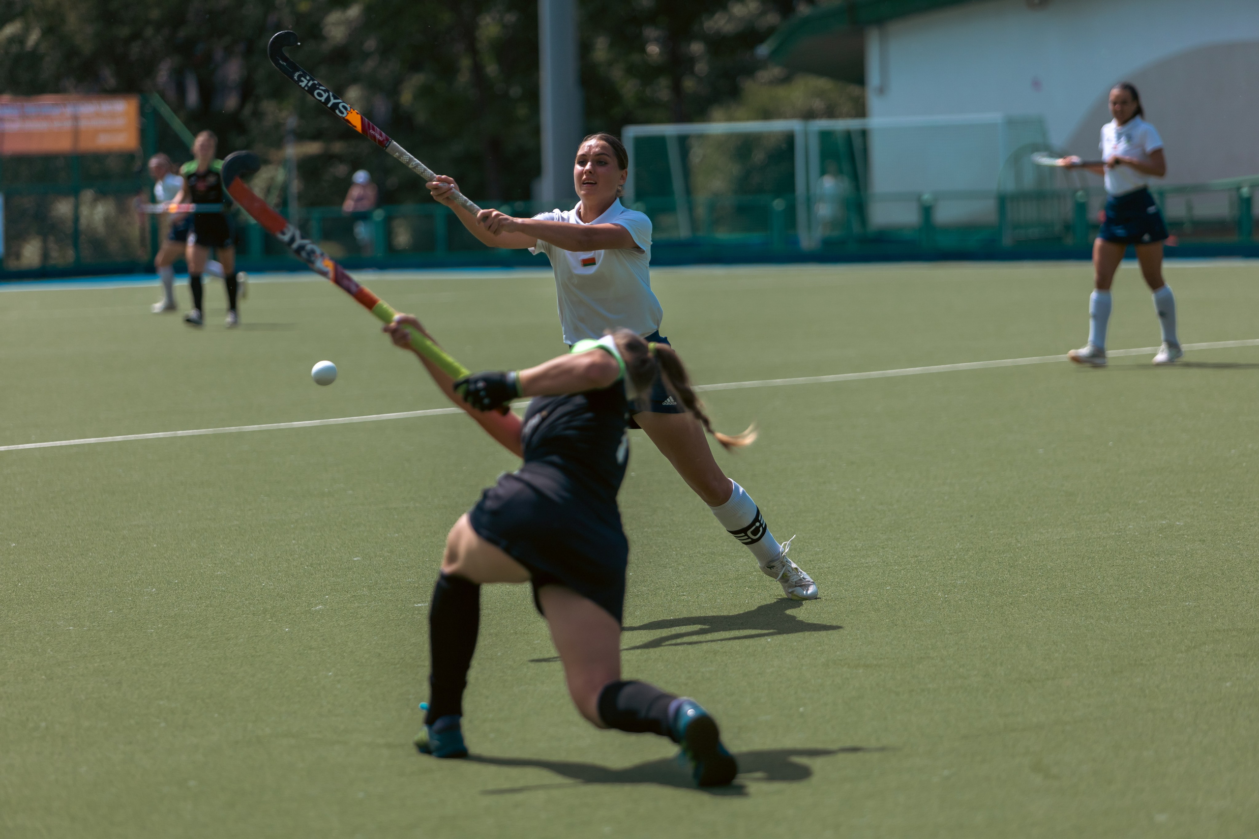 Хоккей на траве. Девушки. Минск — Текстильщик 29.052024. Профессиональный интерьерный и репортажный фотограф Минск и РБ. Максим Орлов