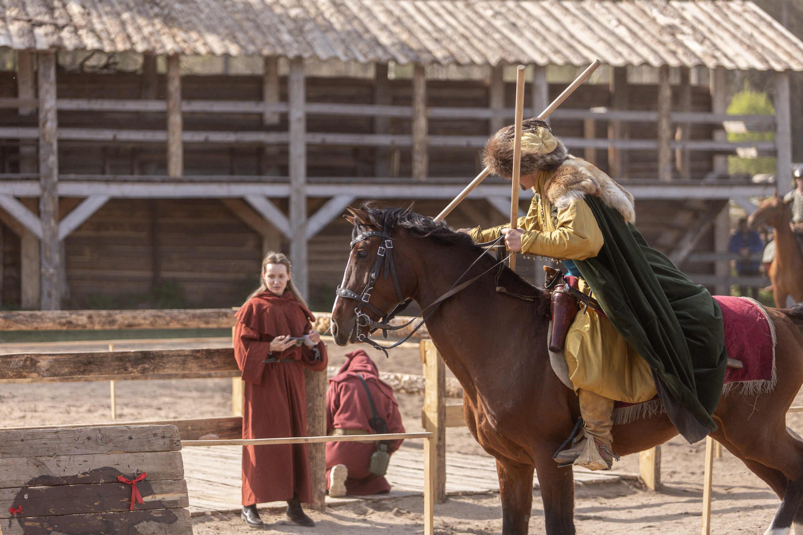 Золотая Шпора. Огнем и Мечем. День первый. Рыцарский турнир. Профессиональный интерьерный и репортажный фотограф Минск и РБ. Максим Орлов