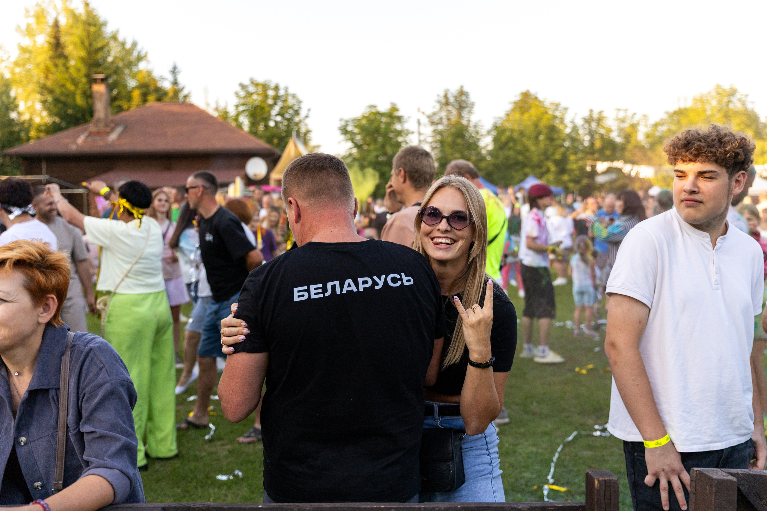 Дискохит. Профессиональный интерьерный и репортажный фотограф Минск и РБ. Максим Орлов