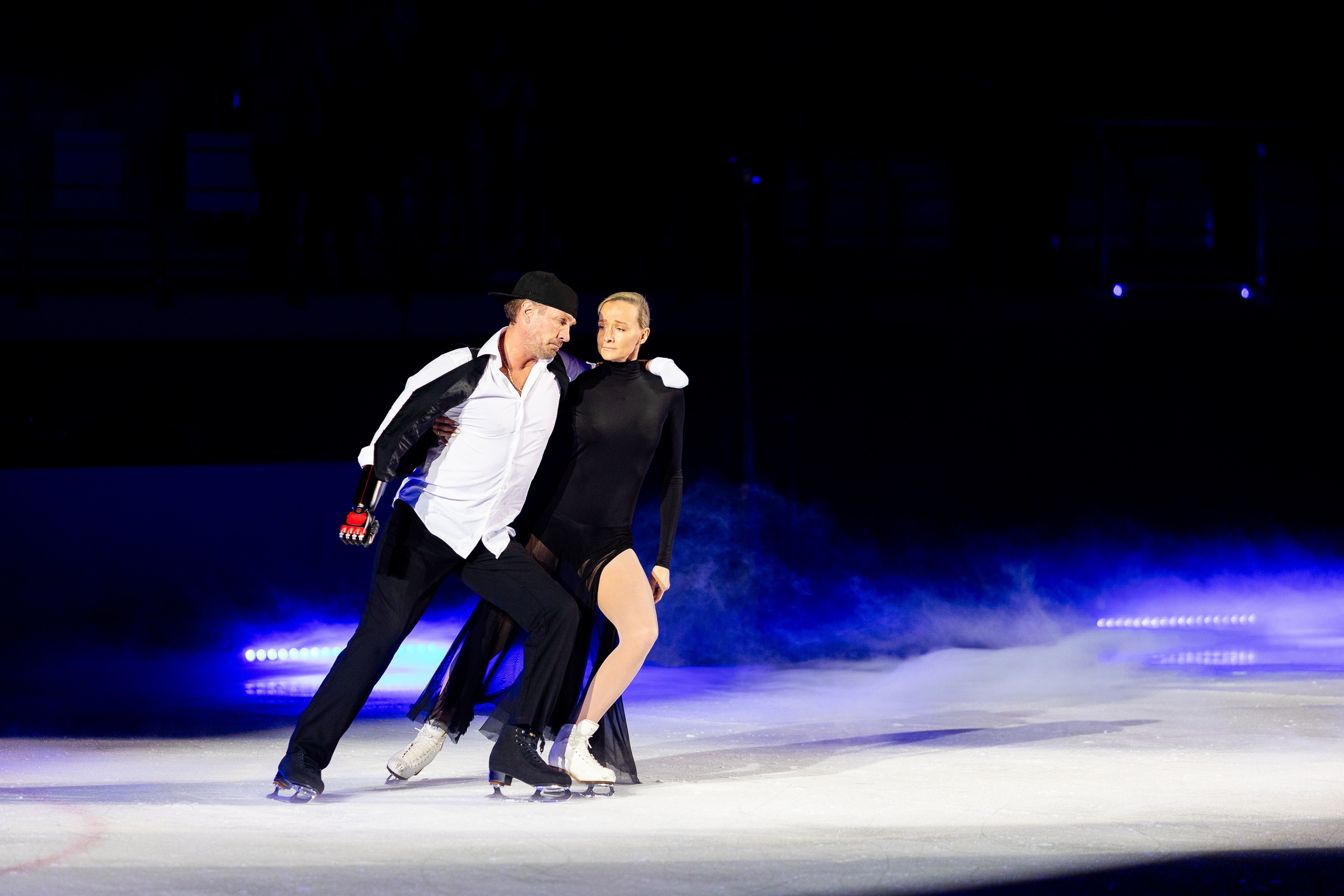 Ледовое шоу Ильи Авербуха 30.03.2024. Профессиональный интерьерный и репортажный фотограф Минск и РБ. Максим Орлов