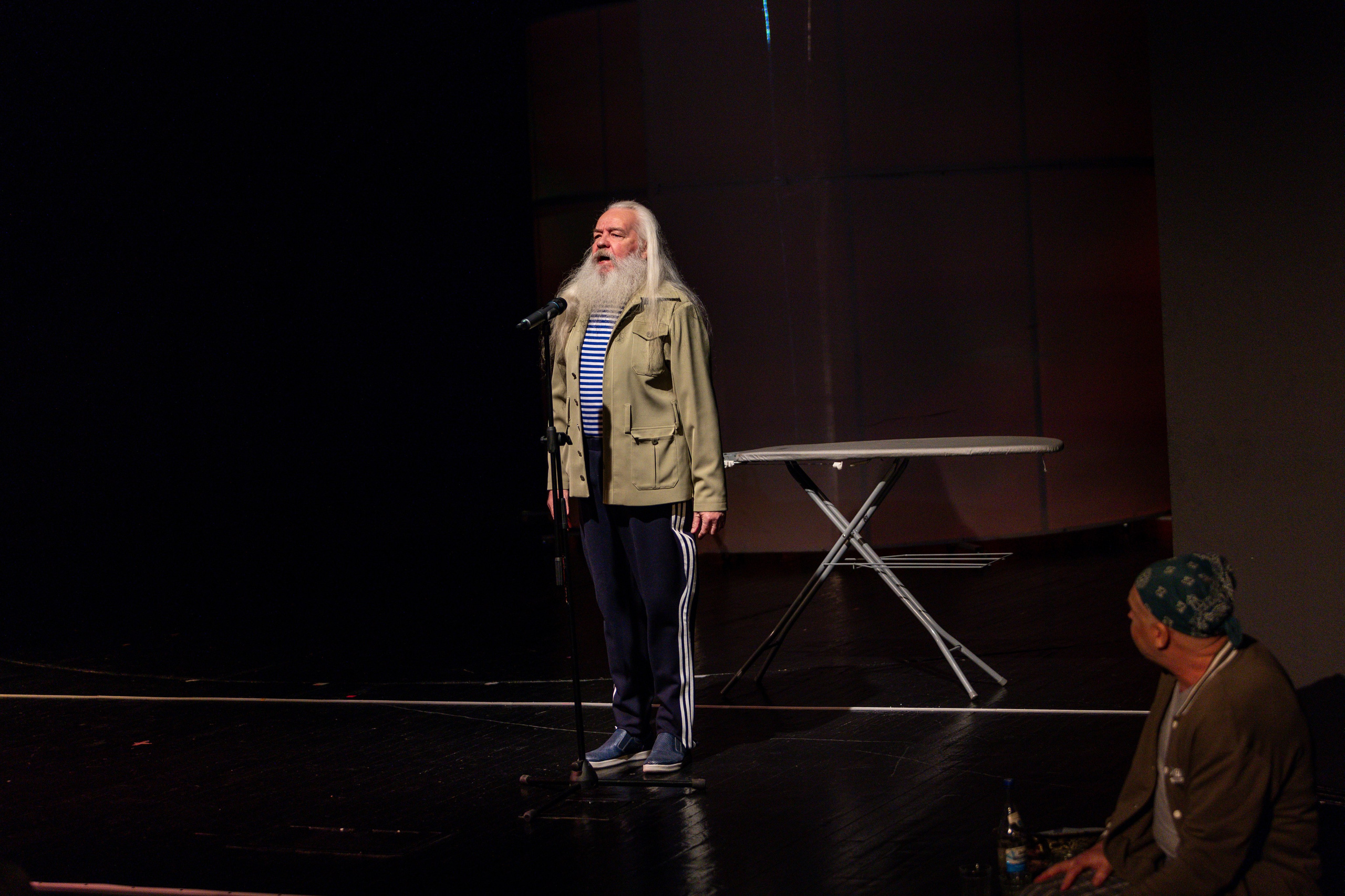 Новый театр «Нобелевская неделя». Профессиональный интерьерный и репортажный фотограф Минск и РБ. Максим Орлов