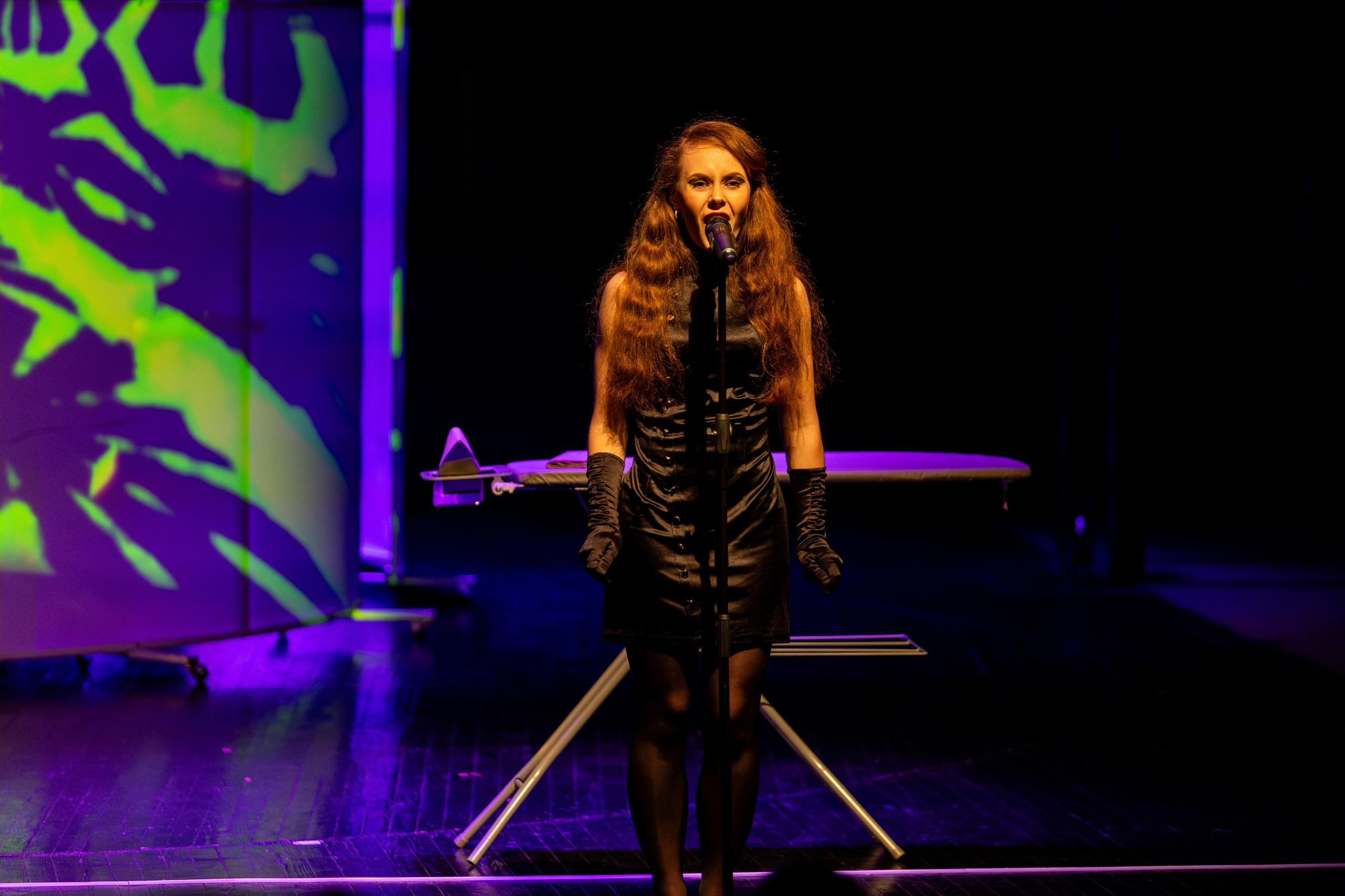 Новый театр «Нобелевская неделя». Профессиональный интерьерный и репортажный фотограф Минск и РБ. Максим Орлов