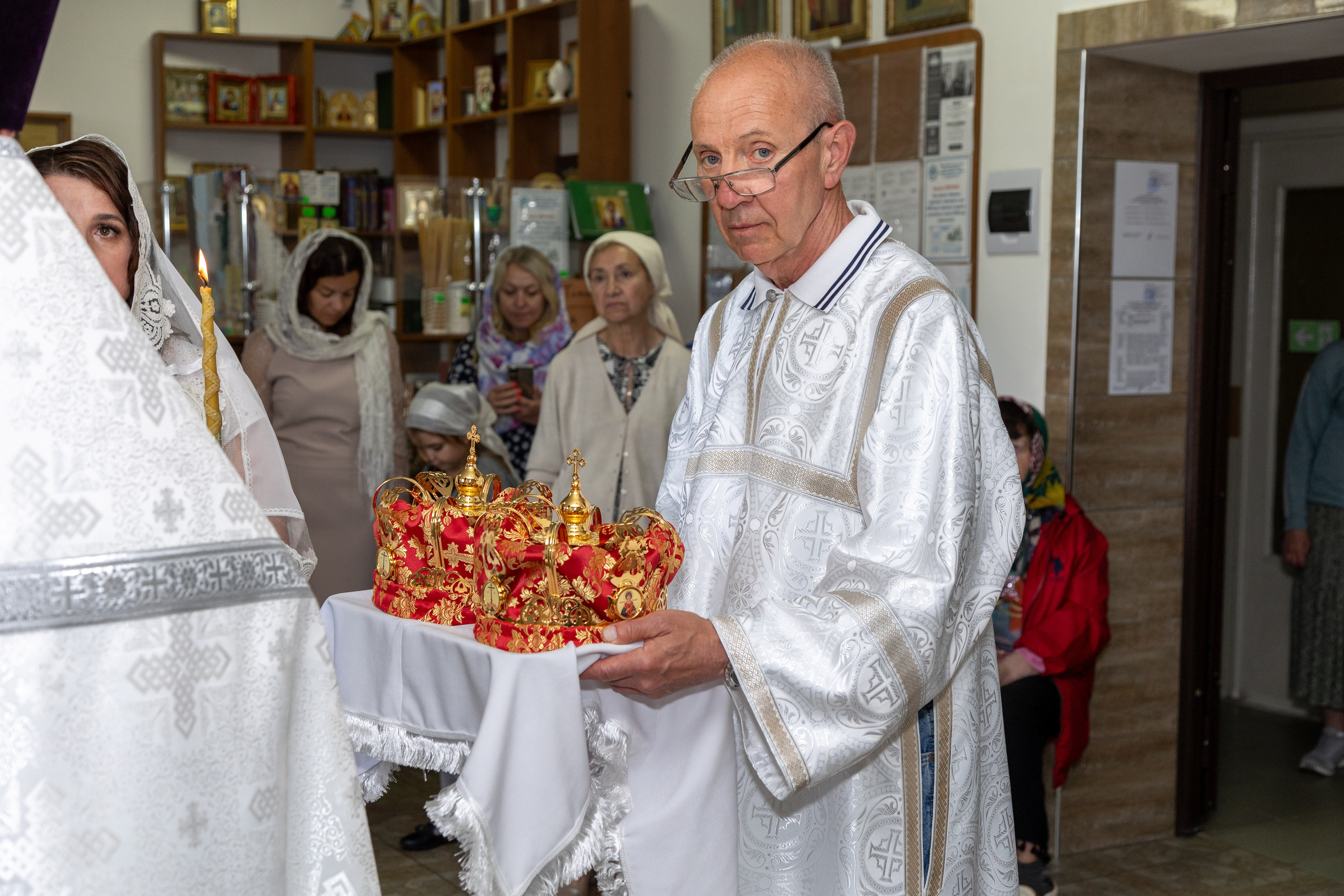 Венчание Михаила и Ольги. Профессиональный интерьерный и репортажный фотограф Минск и РБ. Максим Орлов