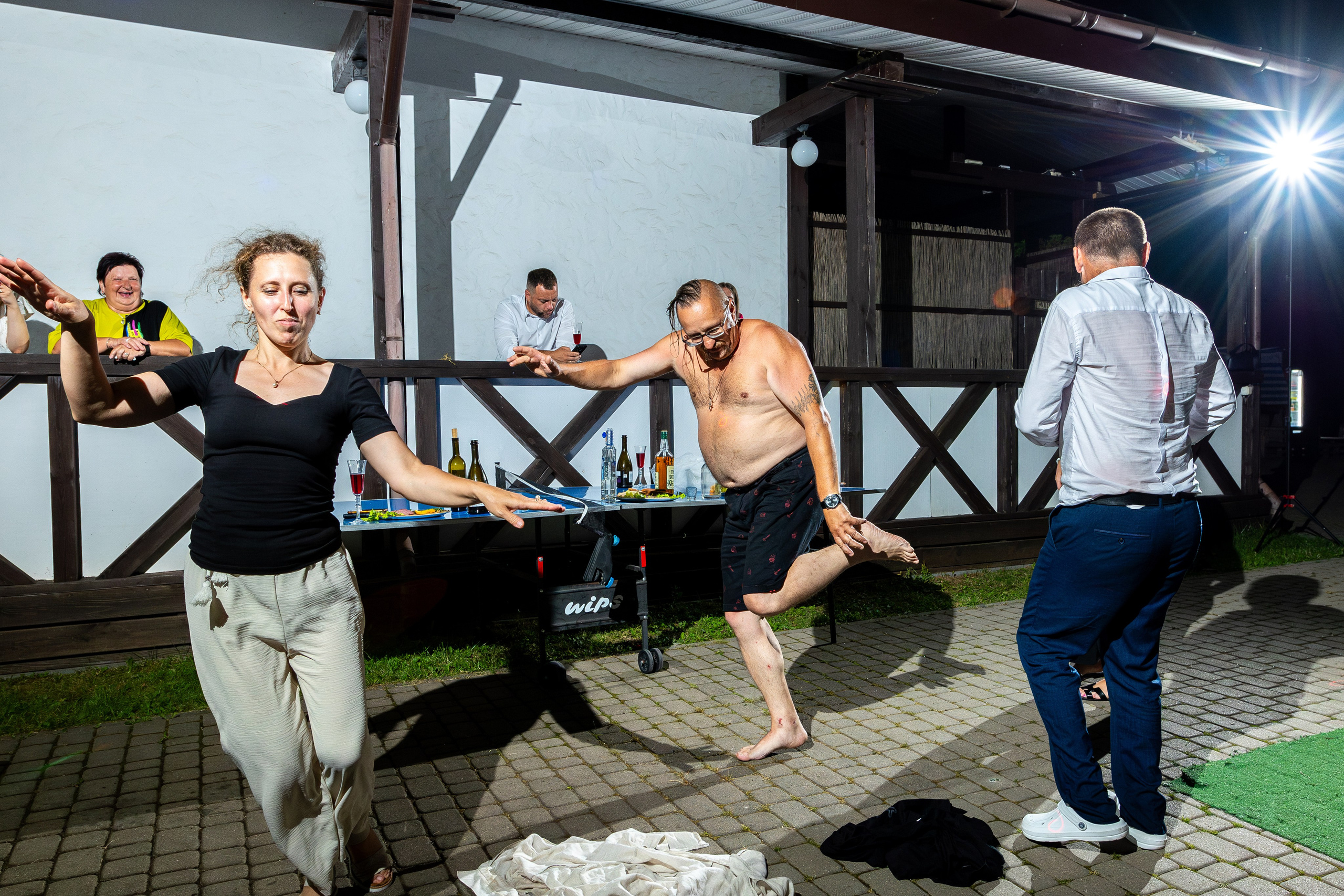 Свадебная фотосессия Дениса и Юли. Профессиональный интерьерный и репортажный фотограф Минск и РБ. Максим Орлов