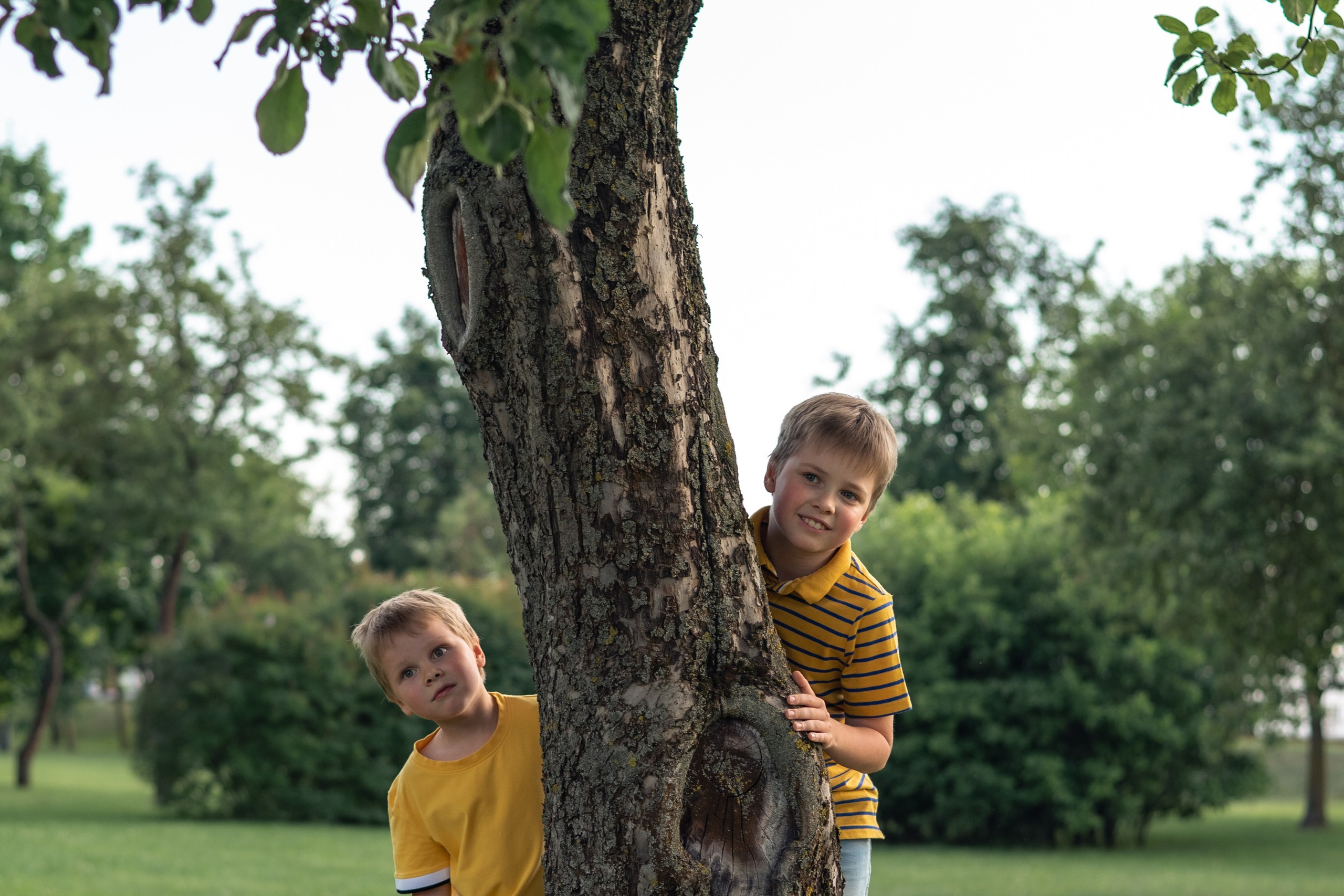 Максим, Алеся и их дети (Кирим, Федя и Зоя). Профессиональный интерьерный и репортажный фотограф Минск и РБ. Максим Орлов