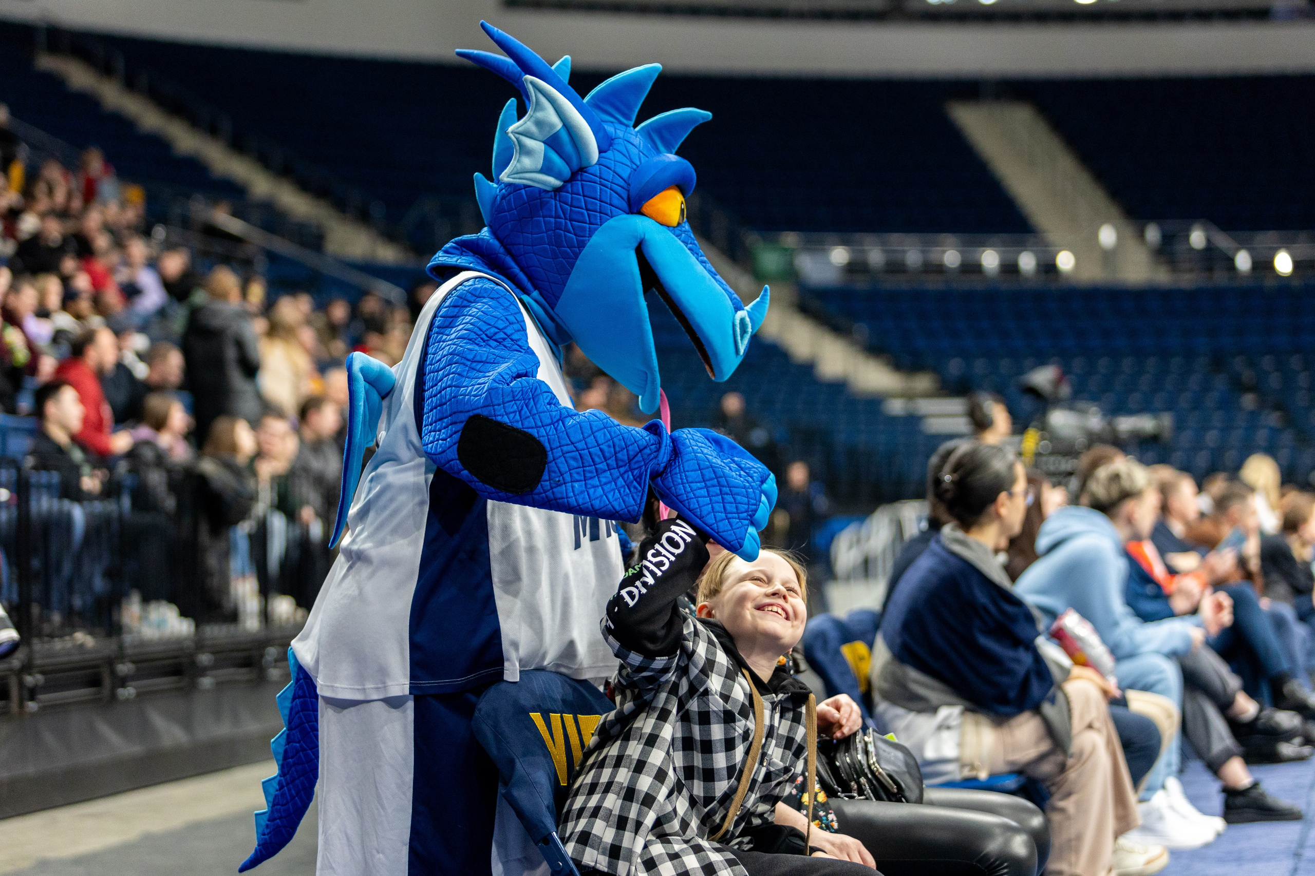 Баскетбол. Лучшие кадры. Минск — Уралмаш 13.02.2024. Профессиональный интерьерный и репортажный фотограф Минск и РБ. Максим Орлов