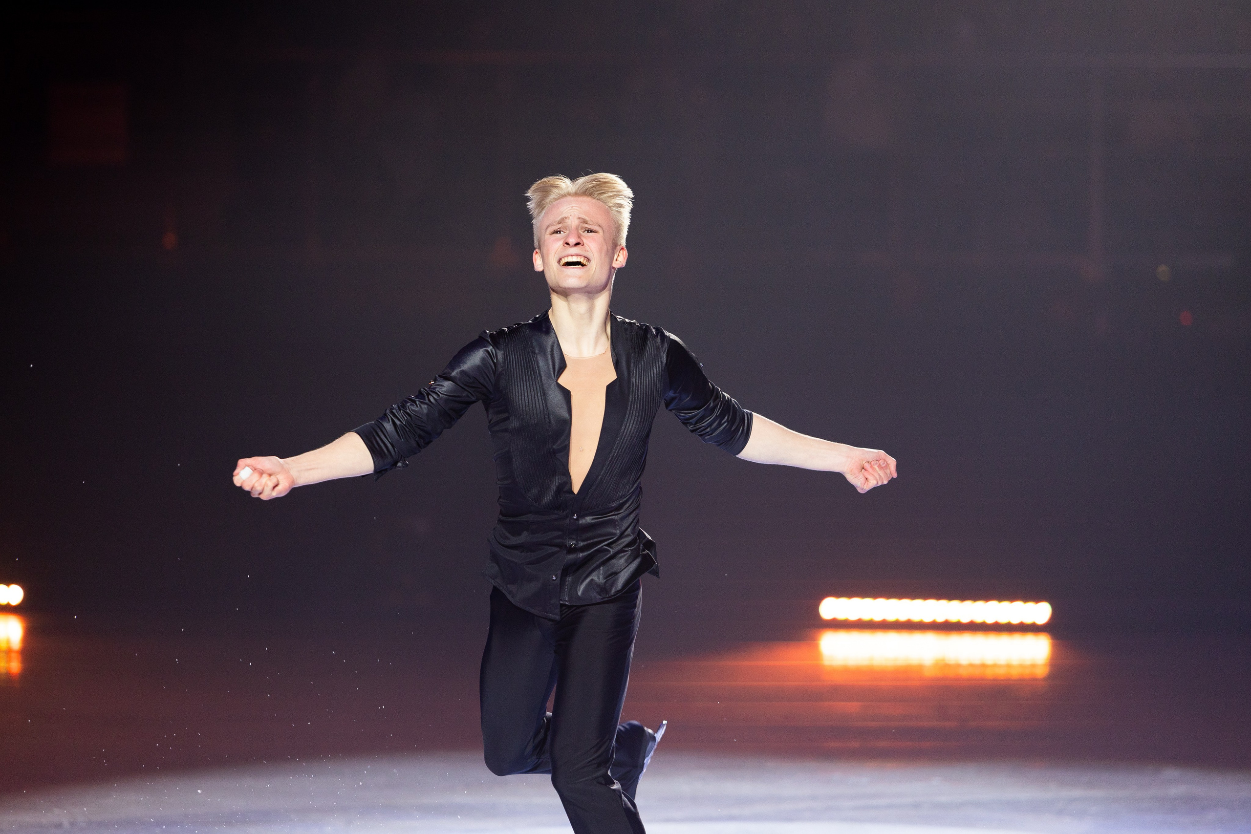 Ледовое шоу Ильи Авербуха 30.03.2024. Профессиональный интерьерный и репортажный фотограф Минск и РБ. Максим Орлов