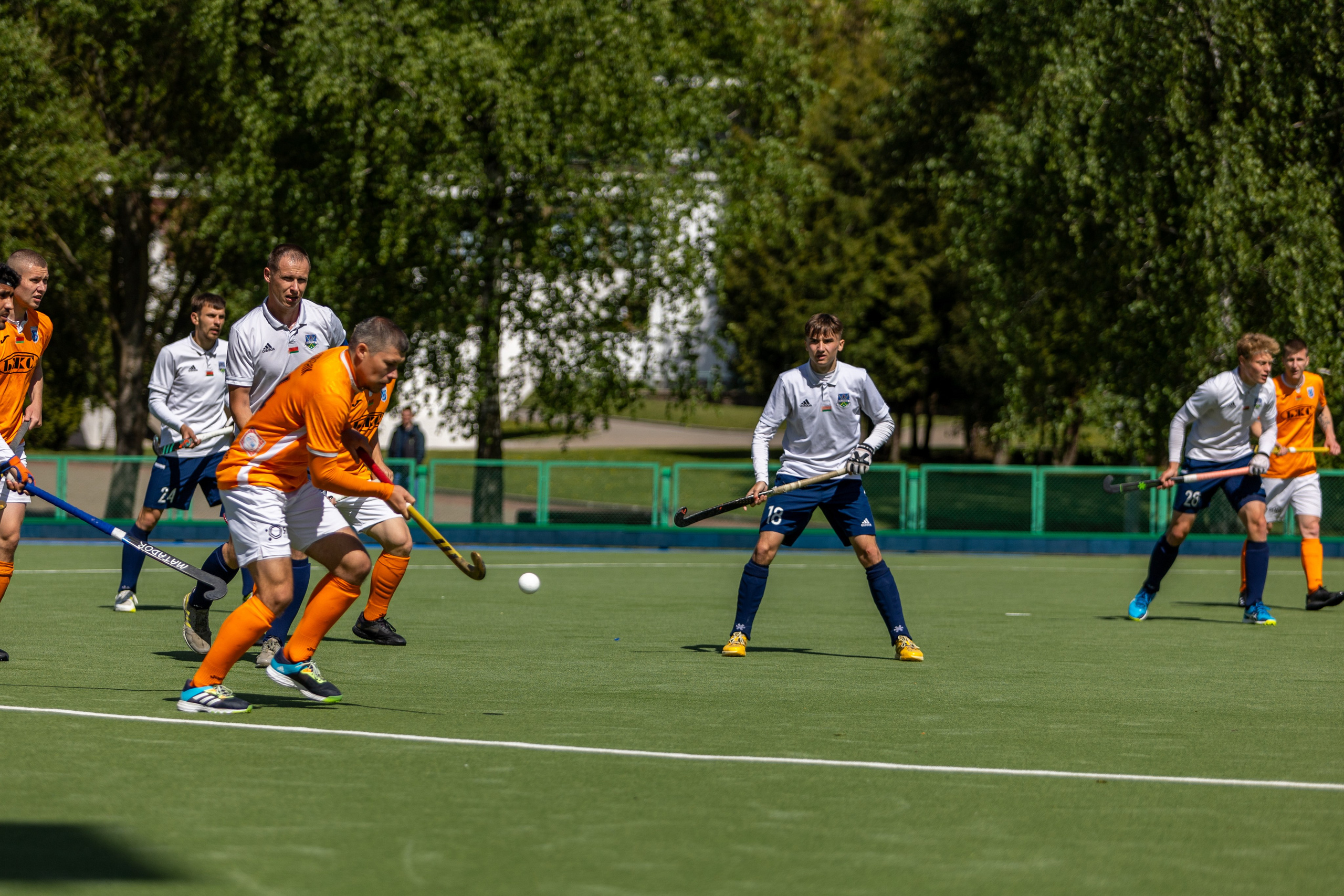 Хоккей на траве. ХК Минск — СК Строитель 12.05.2024. Профессиональный интерьерный и репортажный фотограф Минск и РБ. Максим Орлов