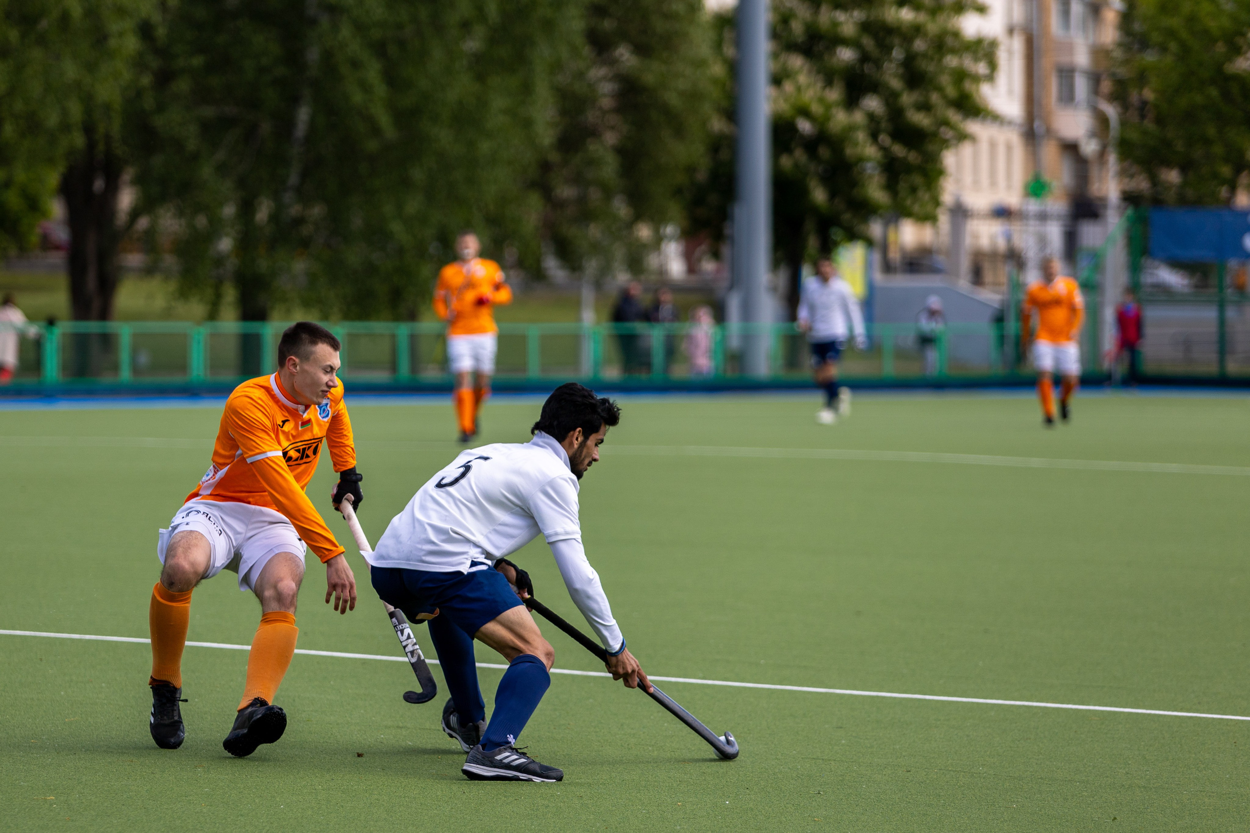 Хоккей на траве. ХК Минск — СК Строитель 11.05.2024. Профессиональный интерьерный и репортажный фотограф Минск и РБ. Максим Орлов