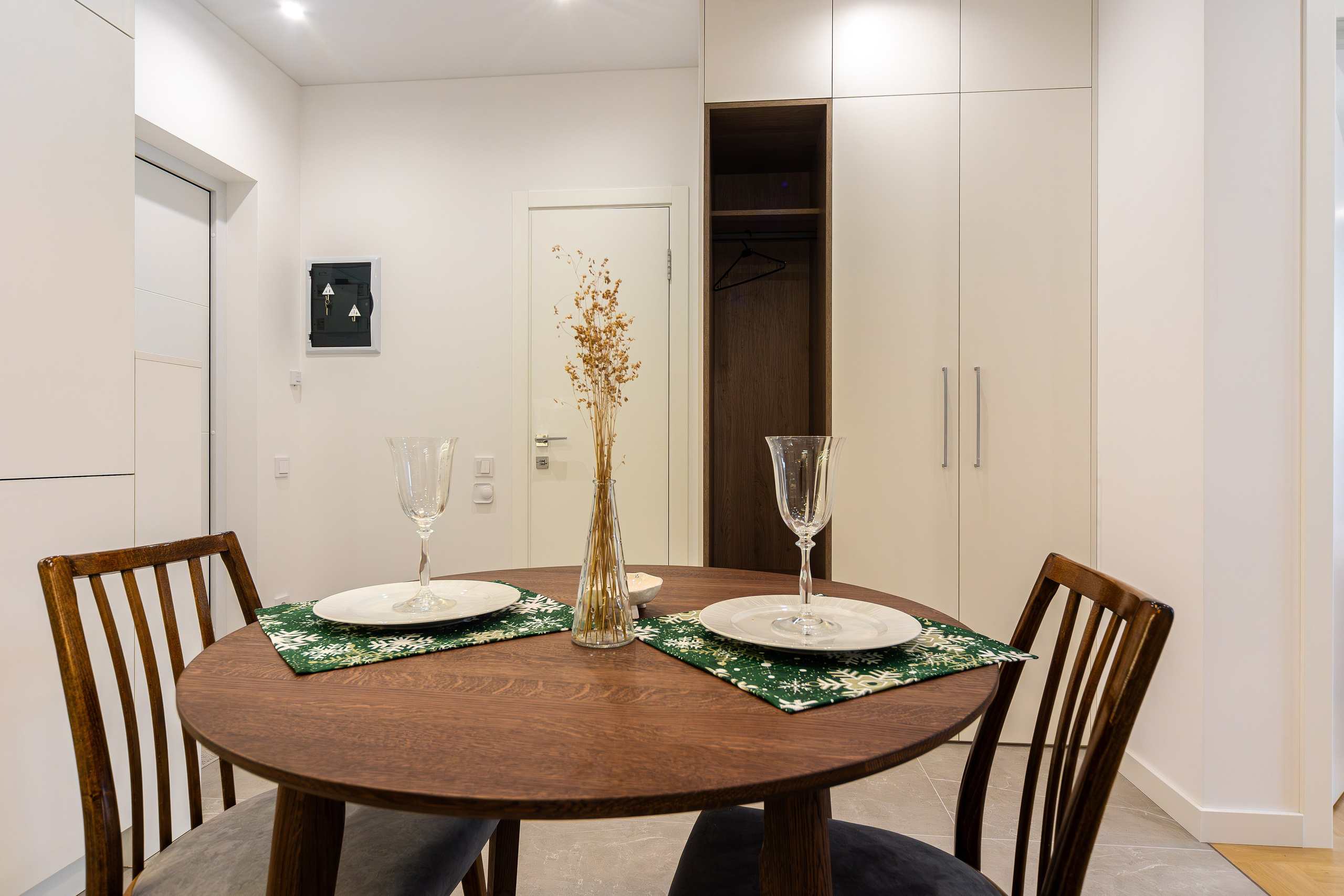 Николы Теслы 23. Профессиональный интерьерный и репортажный фотограф Минск и РБ. Максим Орлов