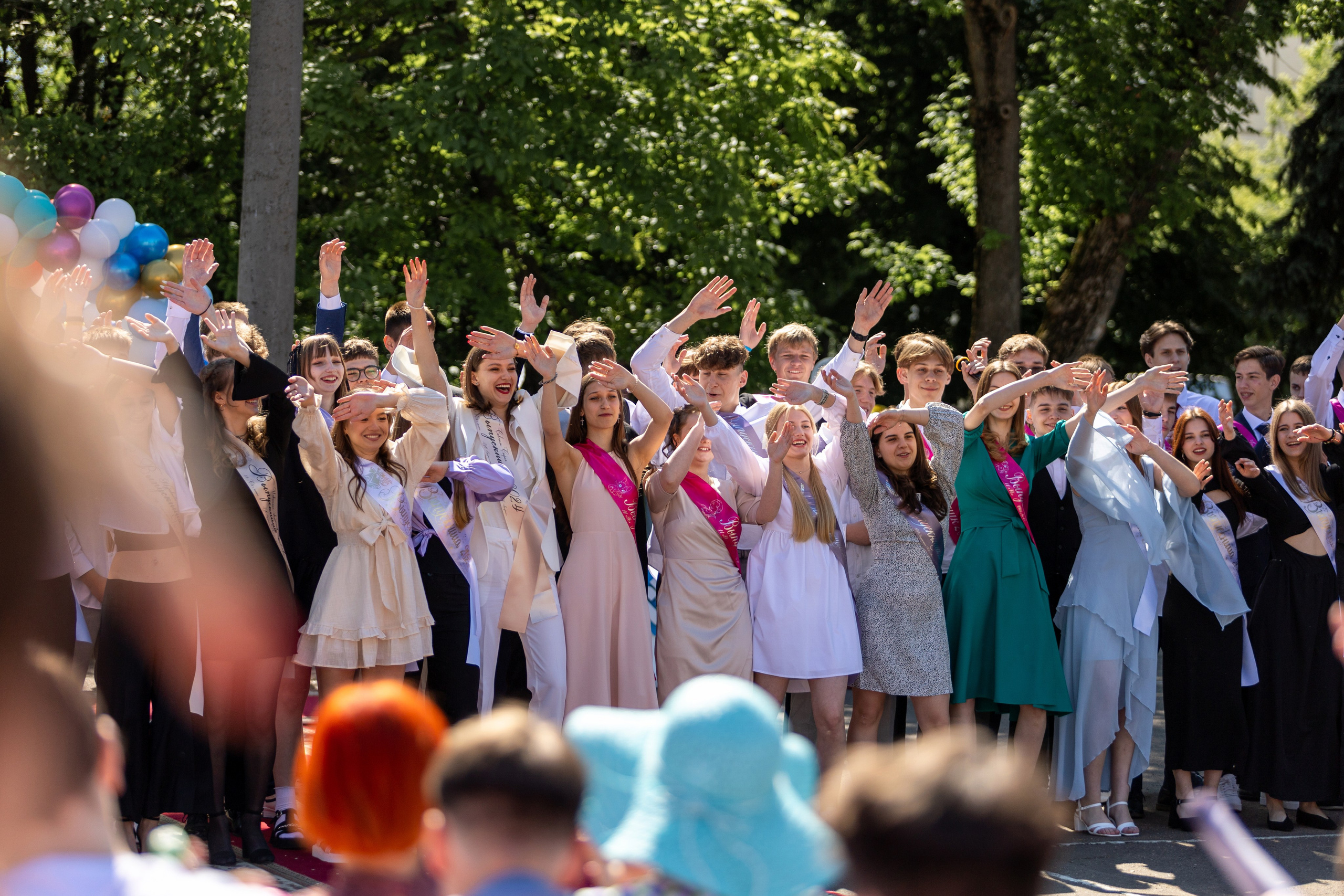 Школа 47. Последний звонок. Профессиональный интерьерный и репортажный фотограф Минск и РБ. Максим Орлов