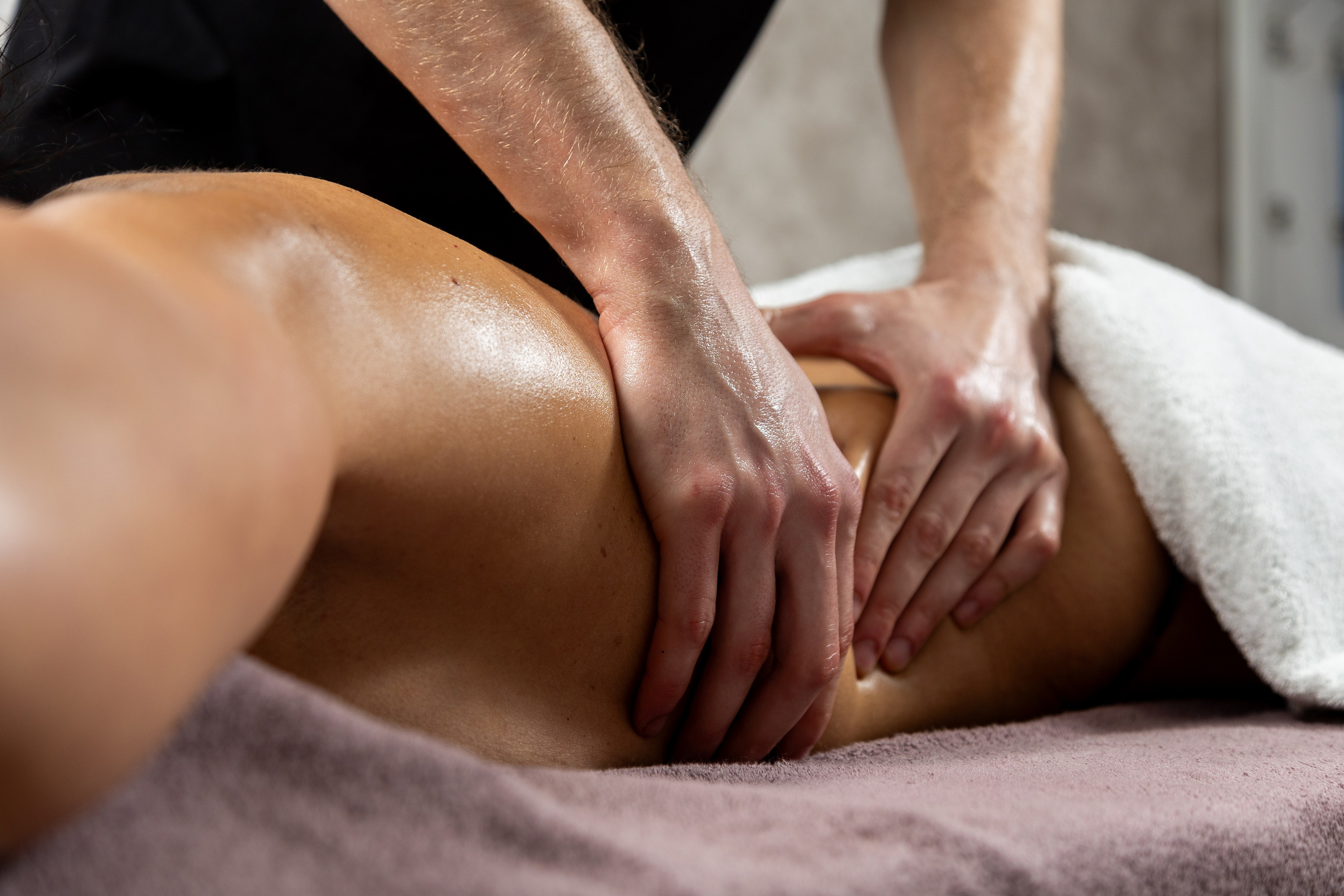 Реклама салона красоты «Манго». Профессиональный интерьерный и репортажный фотограф Минск и РБ. Максим Орлов