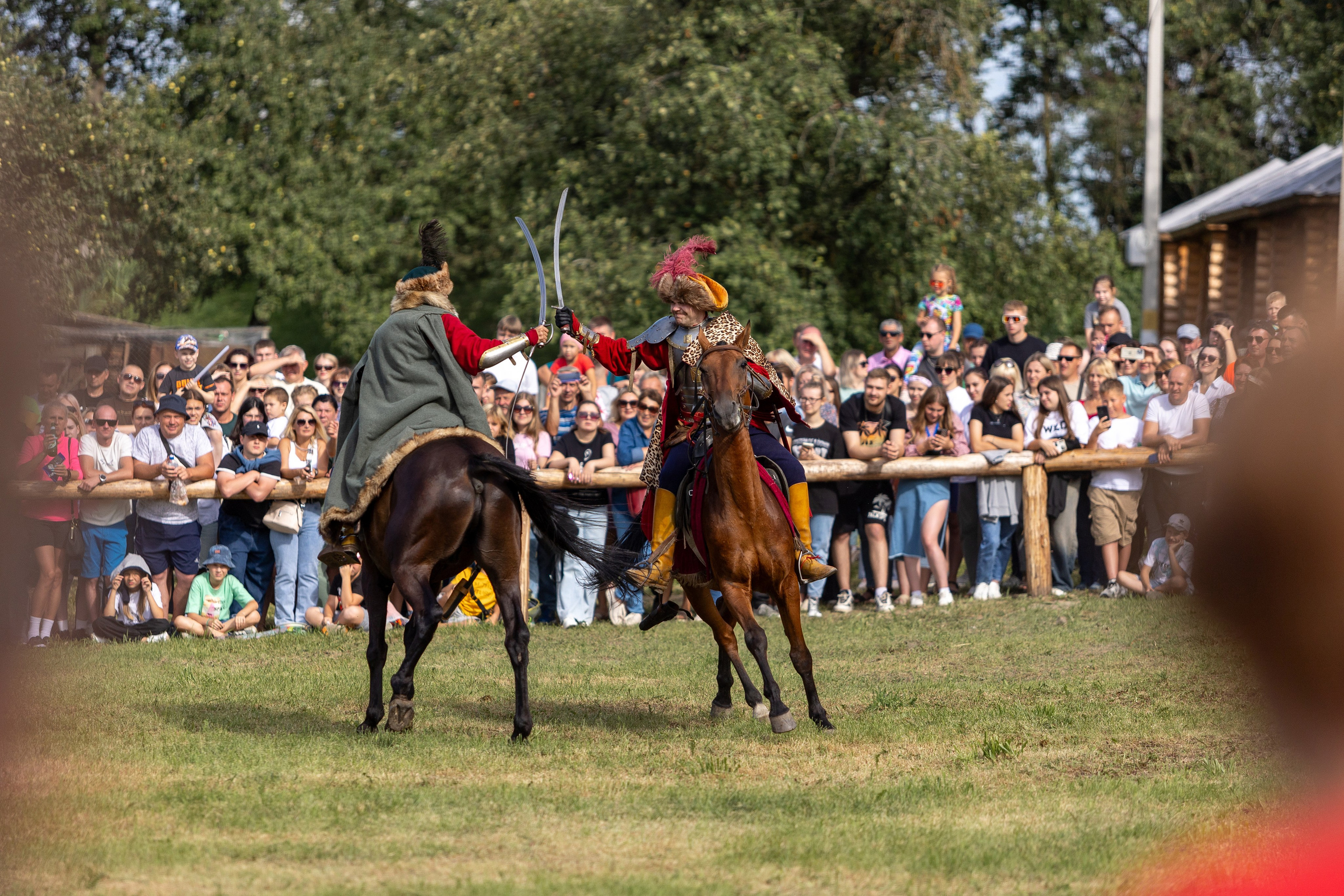 Рыцарский фест. Мстиславль. Профессиональный интерьерный и репортажный фотограф Минск и РБ. Максим Орлов