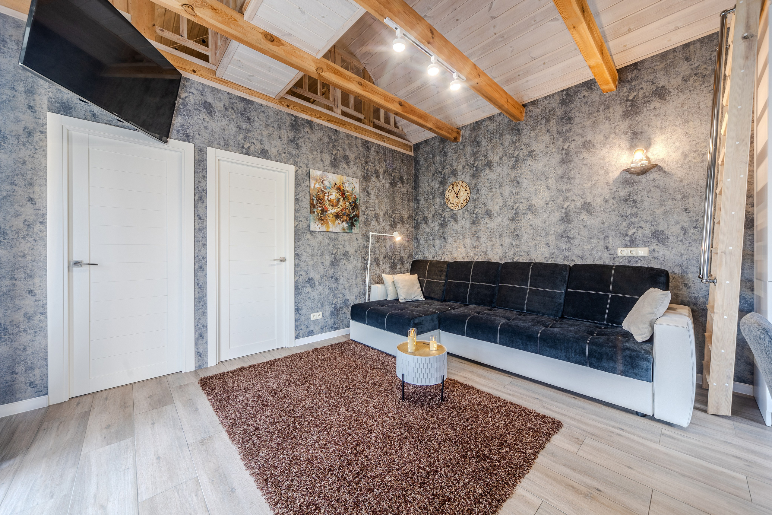 Тяпинская 47. Гостевой дом. Профессиональный интерьерный и репортажный фотограф Минск и РБ. Максим Орлов