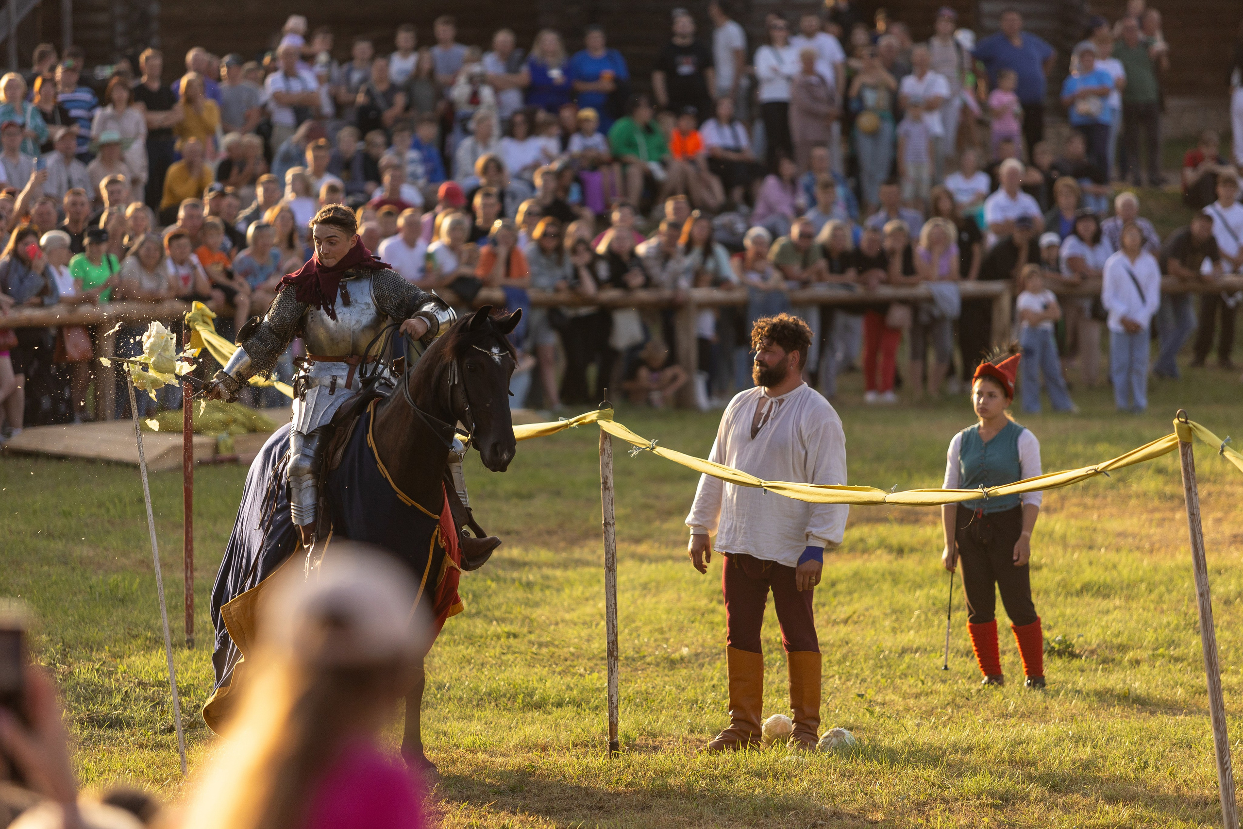 Рыцарский фест. Мстиславль. Профессиональный интерьерный и репортажный фотограф Минск и РБ. Максим Орлов