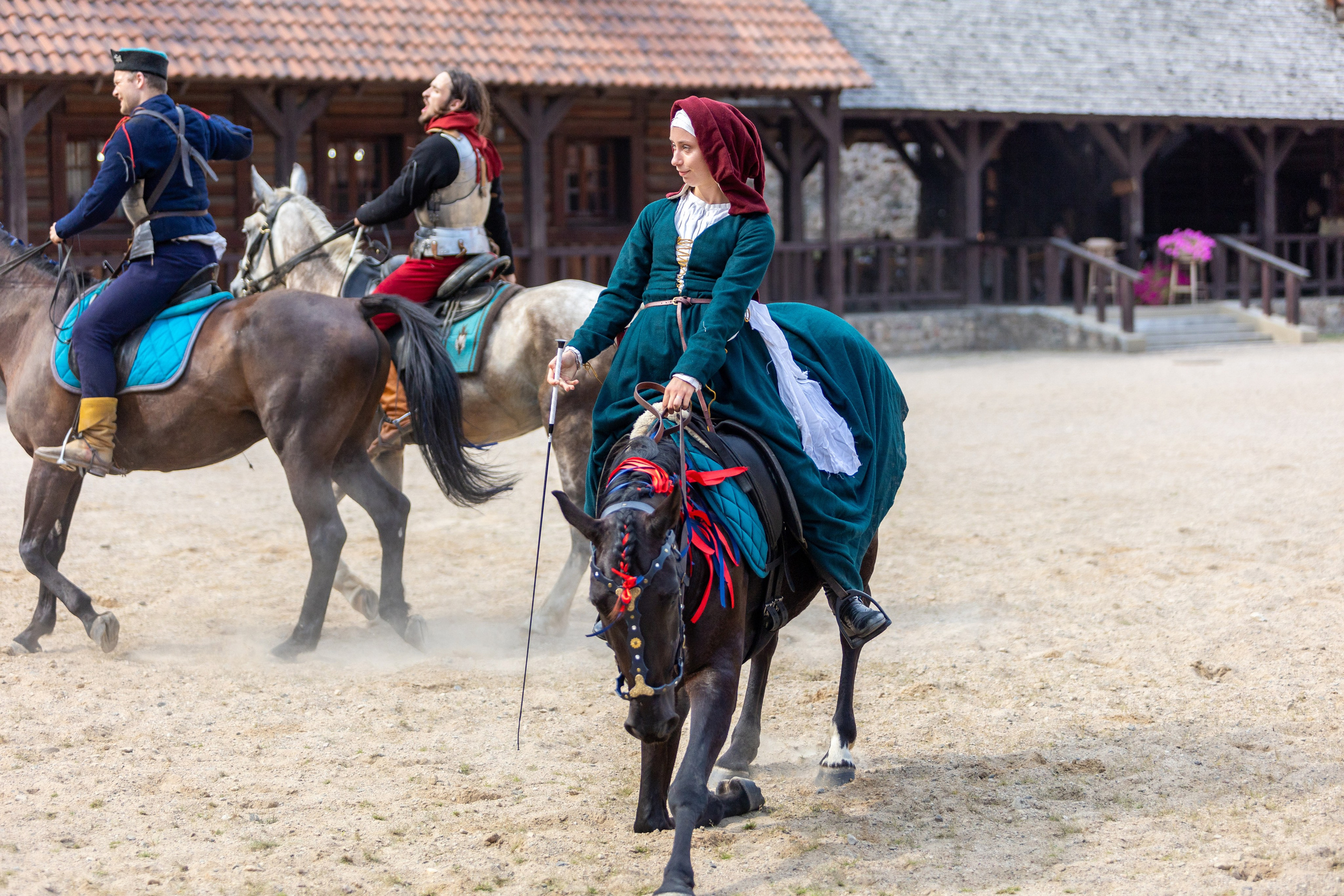 Выступление «Золотой шпоры» на празднике города Лиды. Профессиональный интерьерный и репортажный фотограф Минск и РБ. Максим Орлов