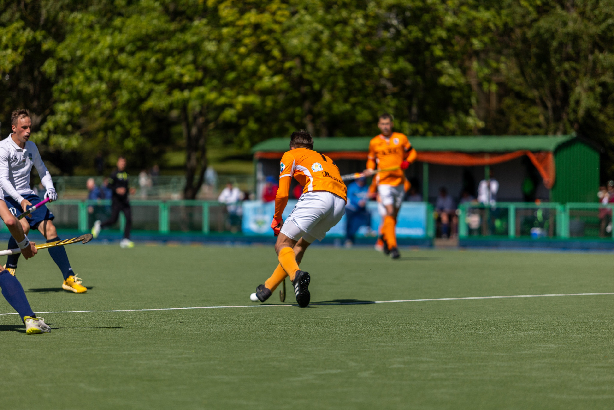 Хоккей на траве. ХК Минск — СК Строитель 12.05.2024. Профессиональный интерьерный и репортажный фотограф Минск и РБ. Максим Орлов