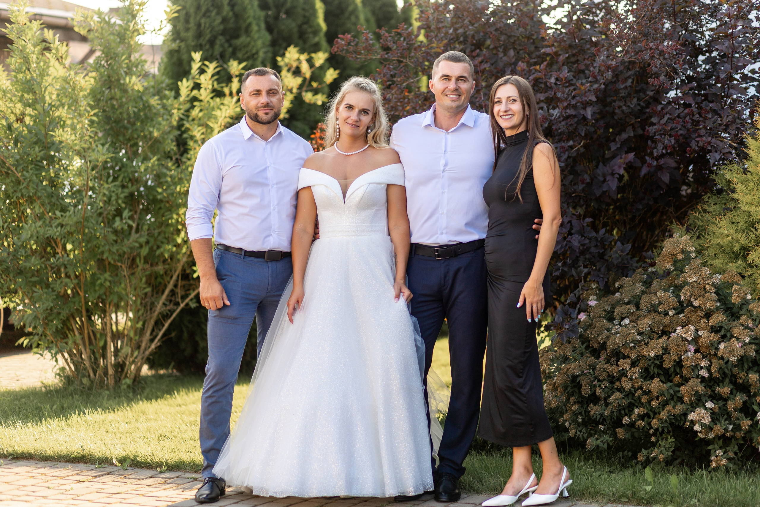 Свадебная фотосессия Дениса и Юли. Профессиональный интерьерный и репортажный фотограф Минск и РБ. Максим Орлов