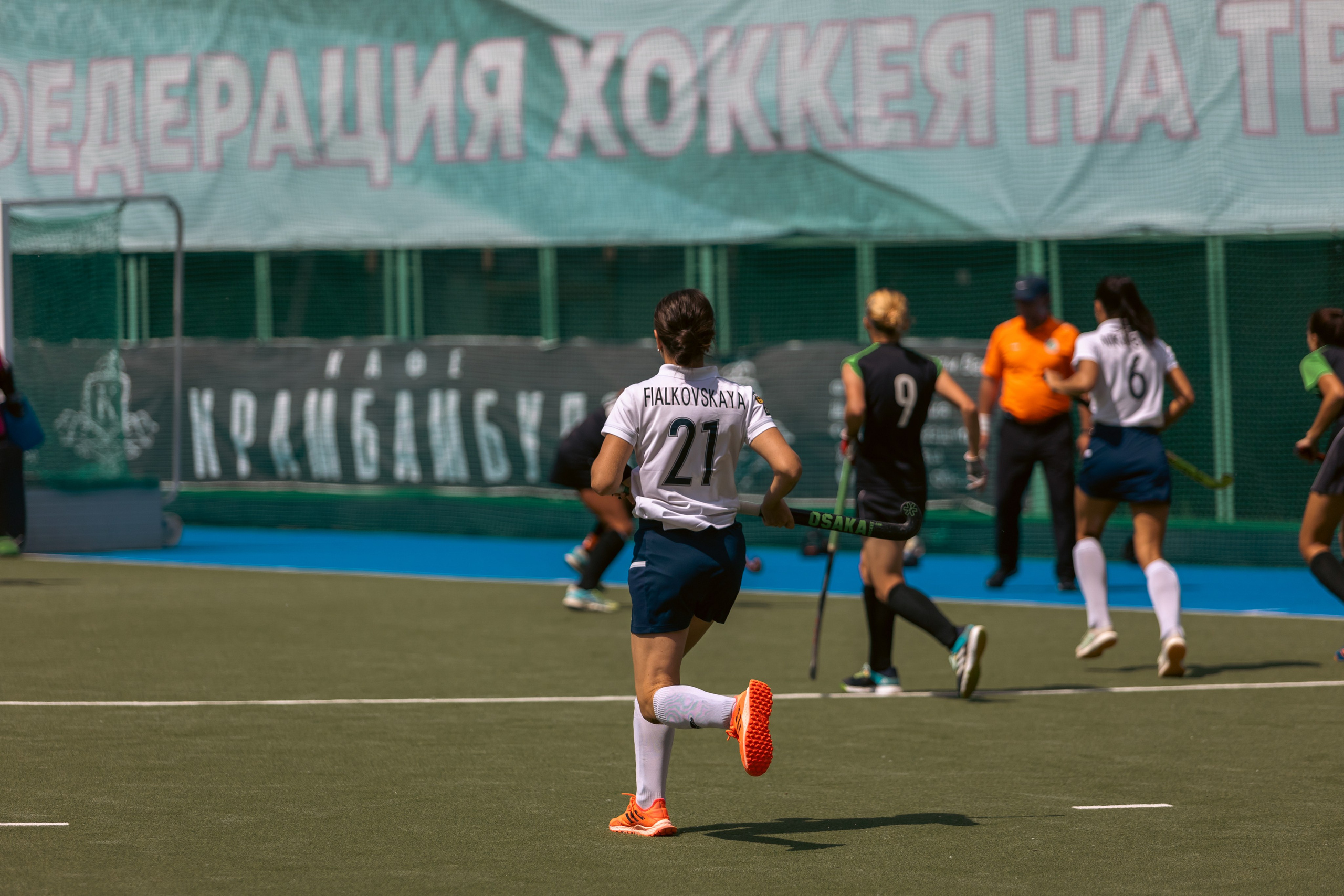 Хоккей на траве. Девушки. Минск — Текстильщик 29.052024. Профессиональный интерьерный и репортажный фотограф Минск и РБ. Максим Орлов