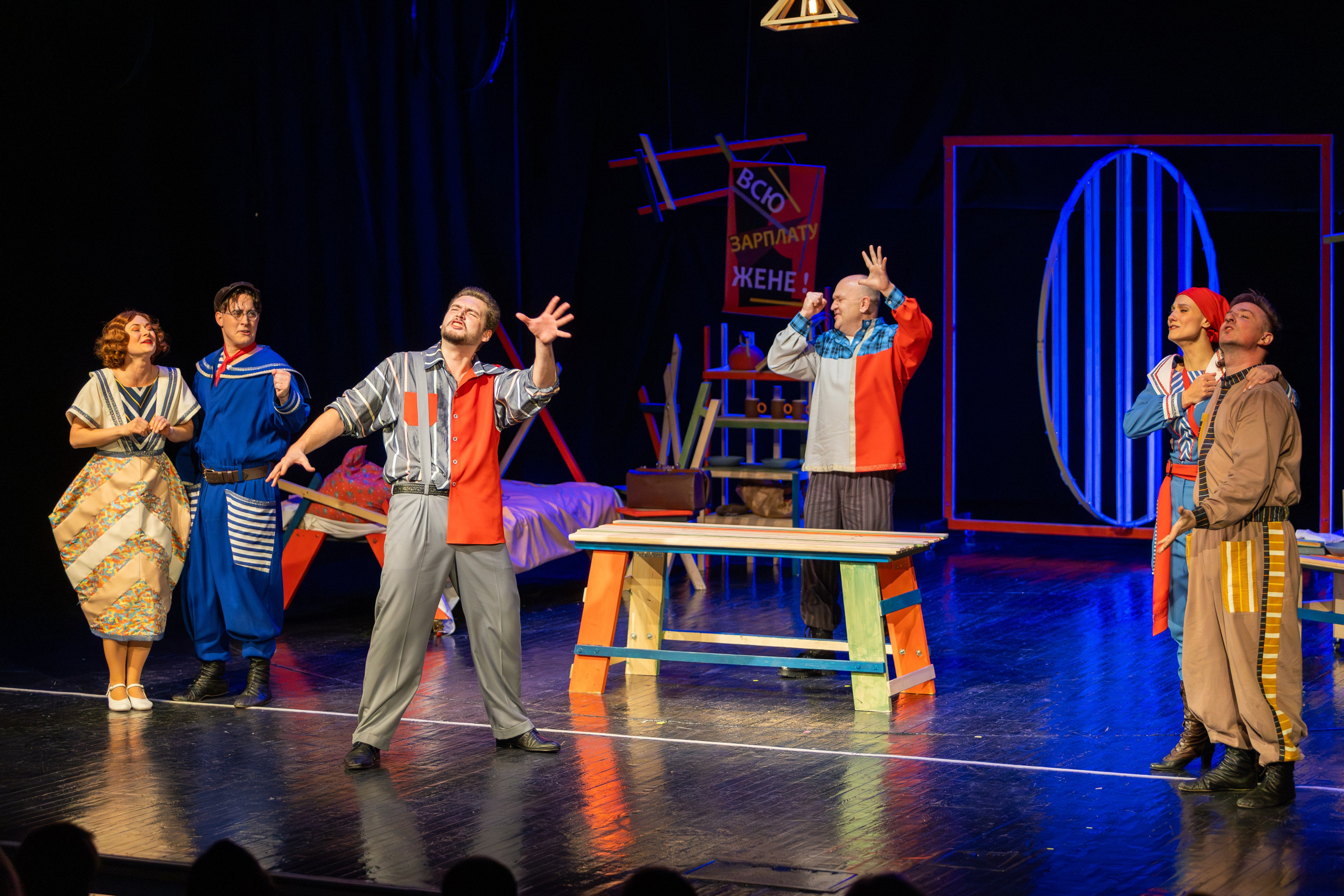 Квадратура круга. Профессиональный интерьерный и репортажный фотограф Минск и РБ. Максим Орлов