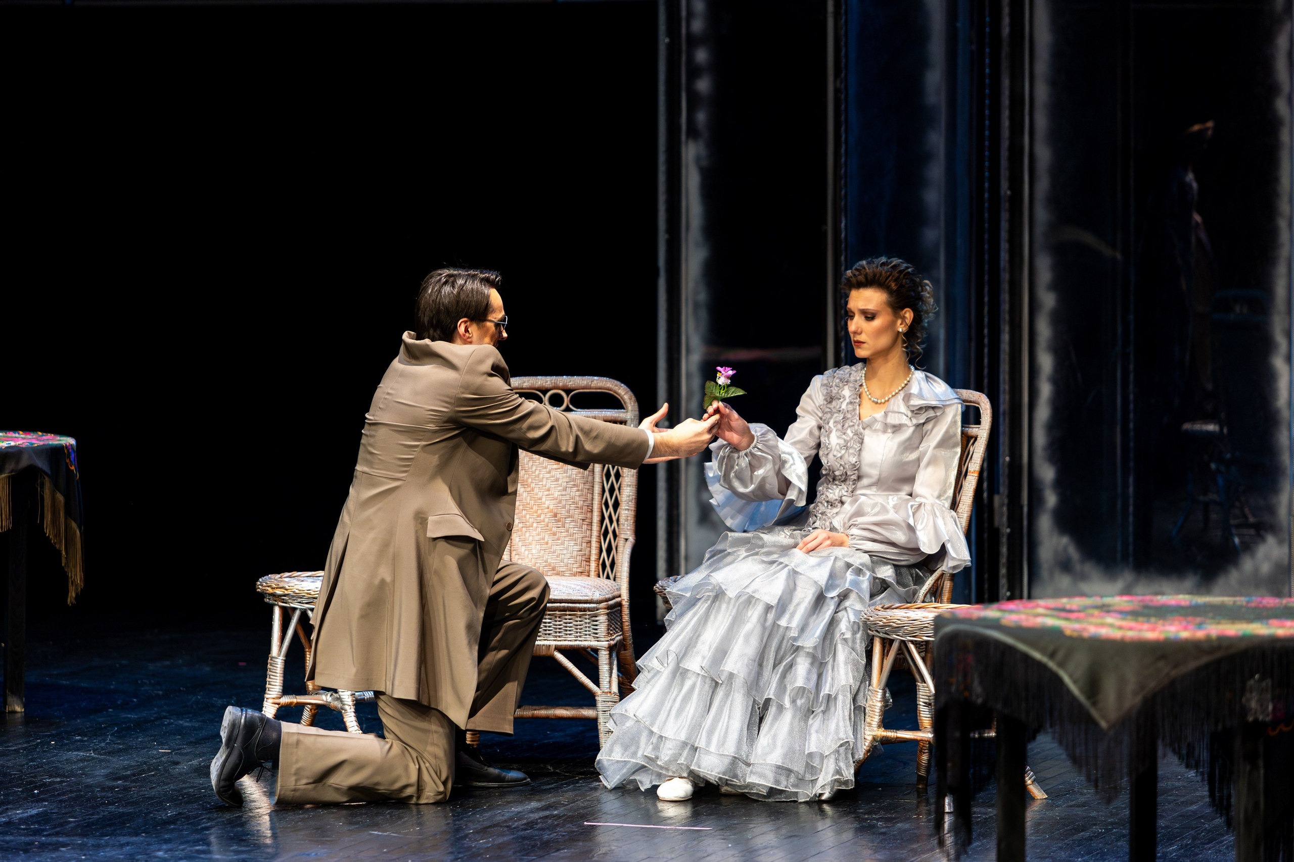 Новый театр «Я вещь». Профессиональный интерьерный и репортажный фотограф Минск и РБ. Максим Орлов