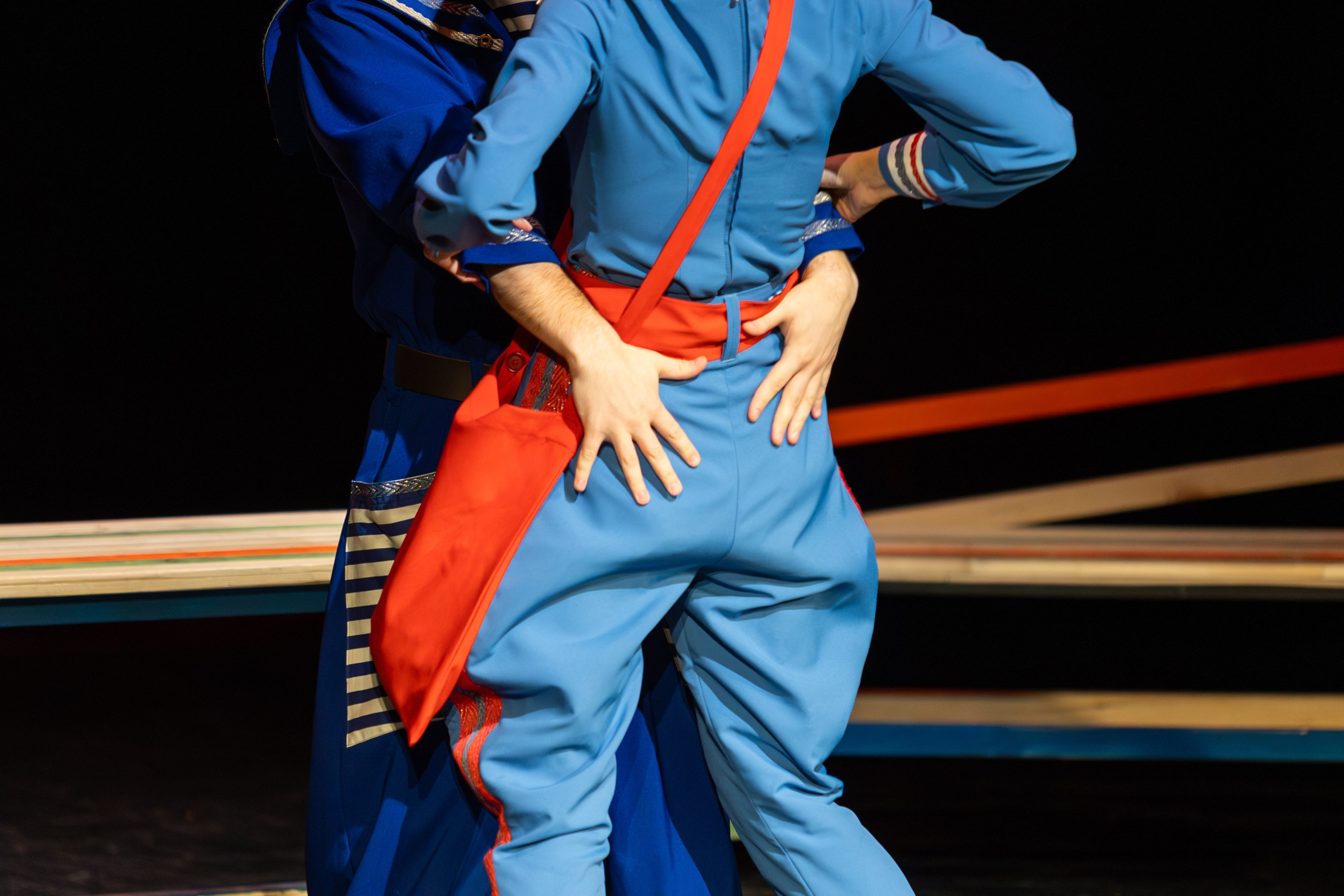 Квадратура круга. Профессиональный интерьерный и репортажный фотограф Минск и РБ. Максим Орлов