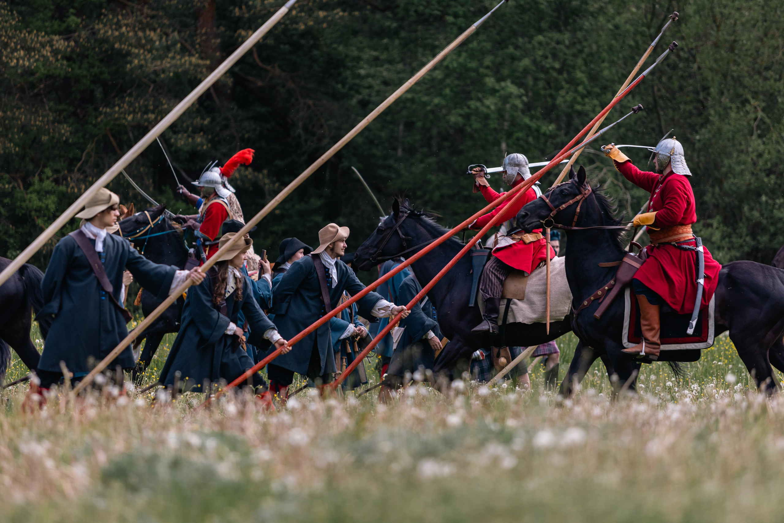 Золотая шпора. Маневры 17 века. Профессиональный интерьерный и репортажный фотограф Минск и РБ. Максим Орлов