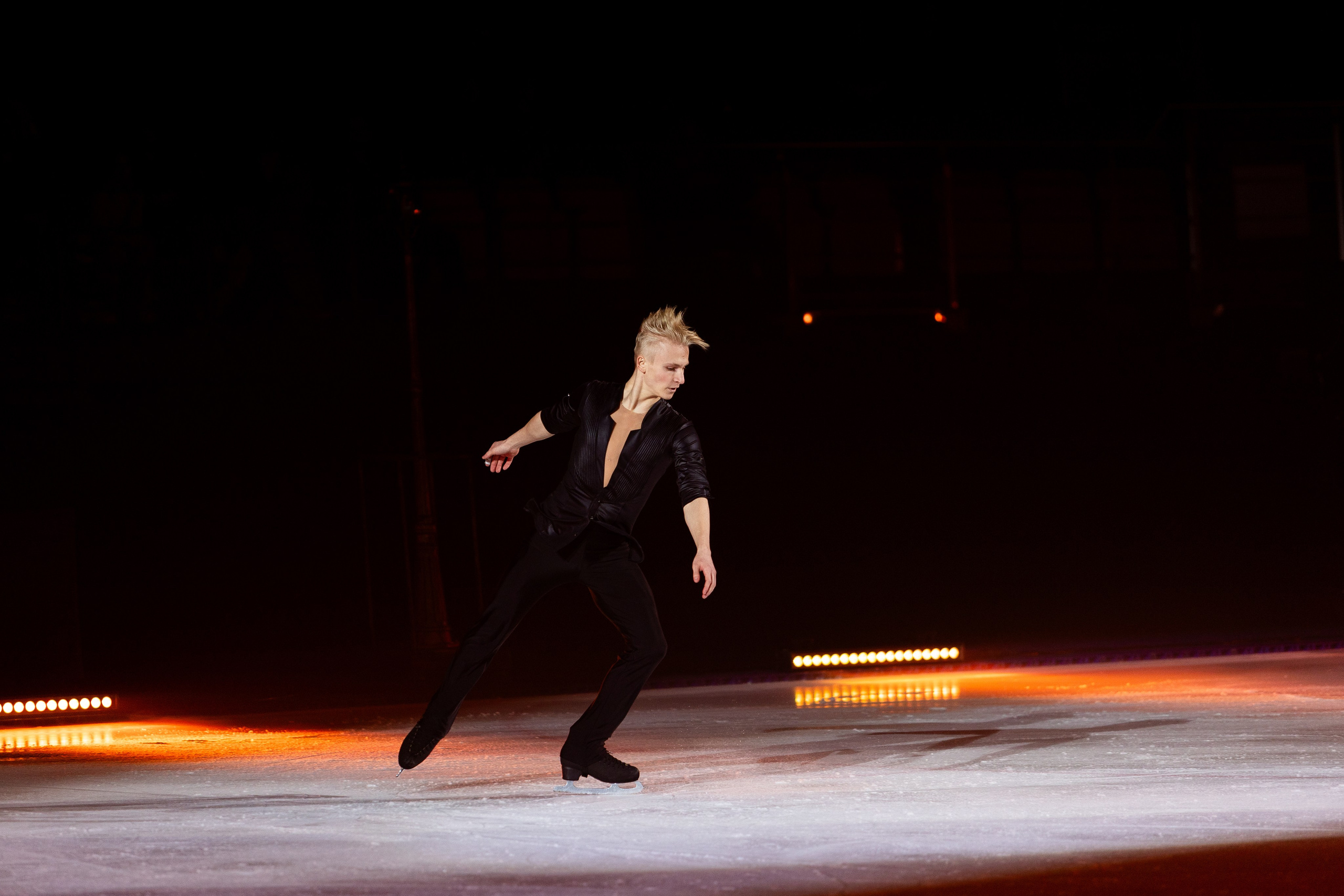 Ледовое шоу Ильи Авербуха 30.03.2024. Профессиональный интерьерный и репортажный фотограф Минск и РБ. Максим Орлов