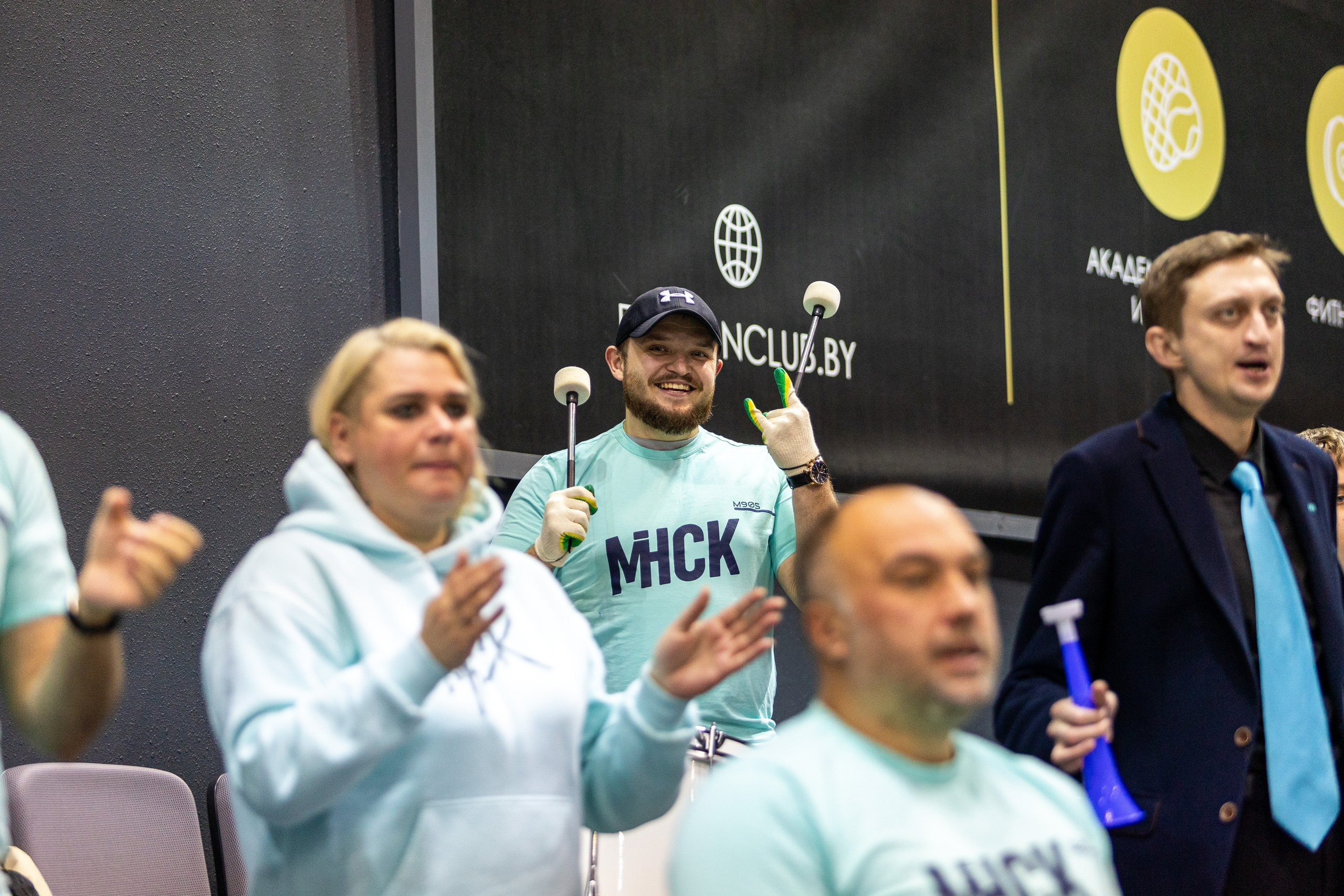 Спортивный фотограф. Минск и РБ. Профессиональный интерьерный и репортажный фотограф Минск и РБ. Максим Орлов