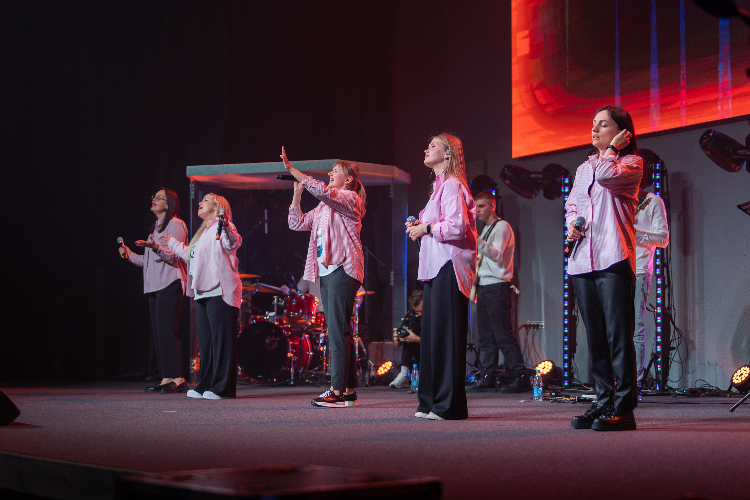 Конференция Medialive 2024. День второй. Профессиональный интерьерный и репортажный фотограф Минск и РБ. Максим Орлов