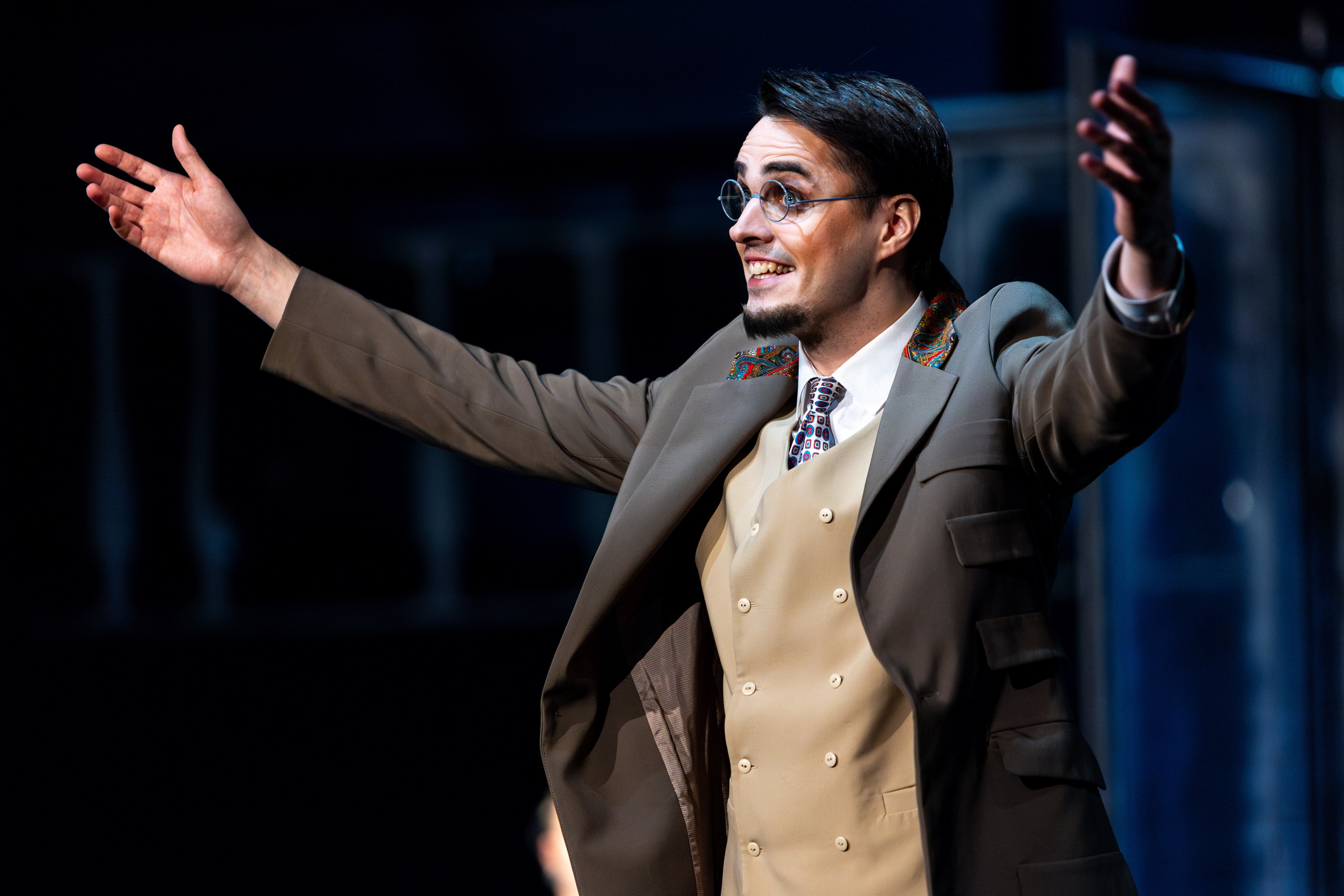 Новый театр «Я вещь». Профессиональный интерьерный и репортажный фотограф Минск и РБ. Максим Орлов