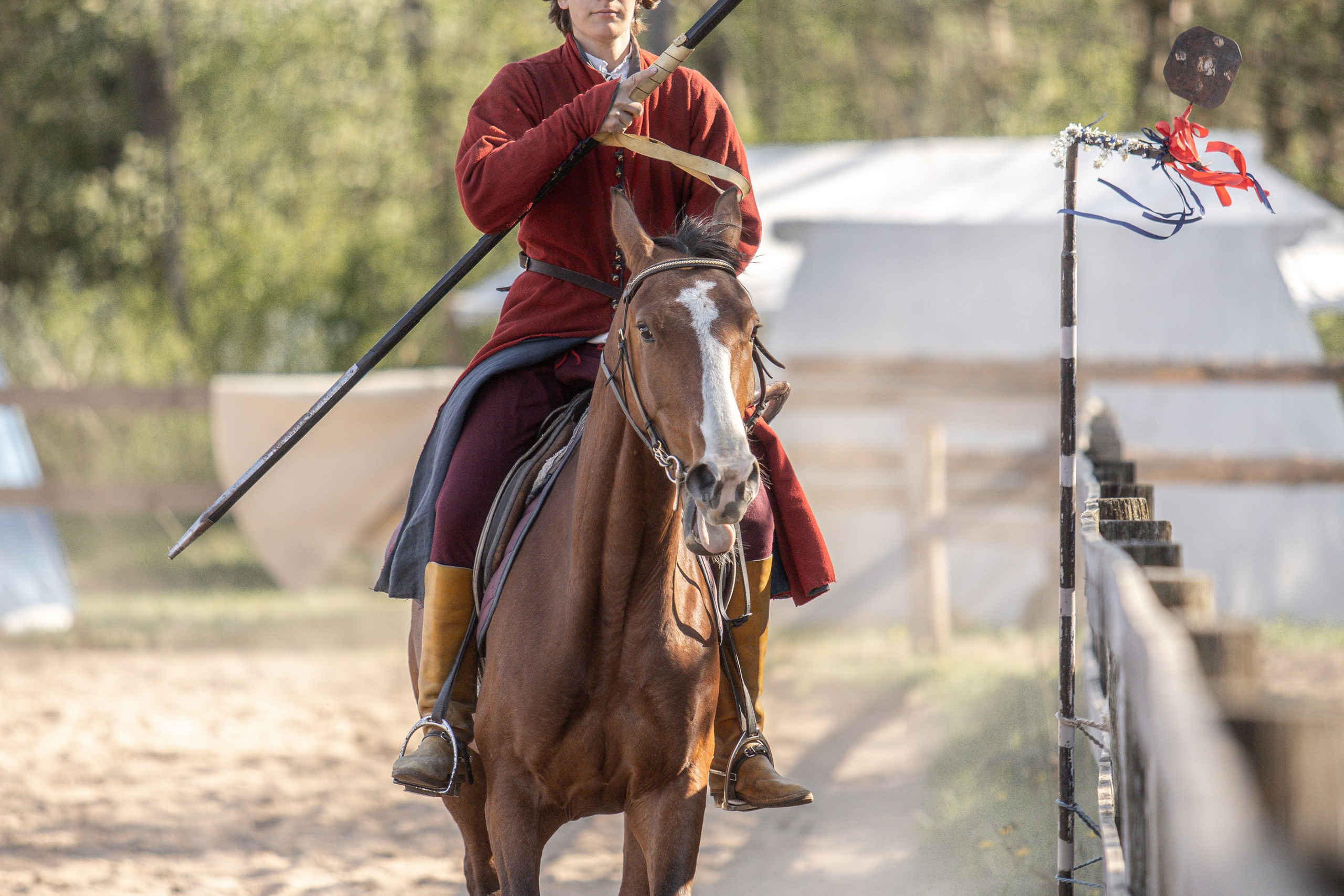 Золотая Шпора. Огнем и Мечем. День первый. Рыцарский турнир. Профессиональный интерьерный и репортажный фотограф Минск и РБ. Максим Орлов